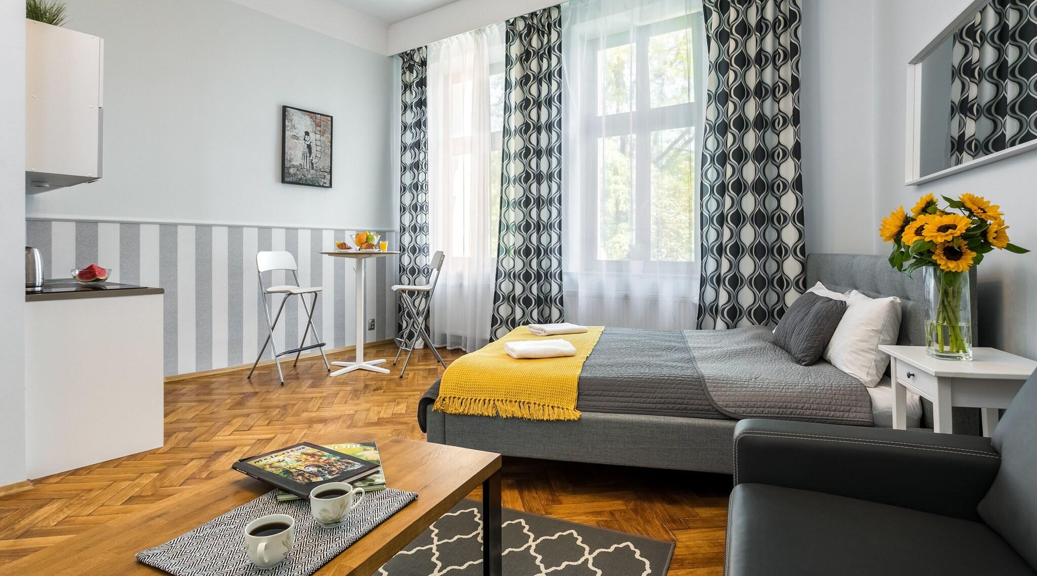 Studio Deluxe with Views