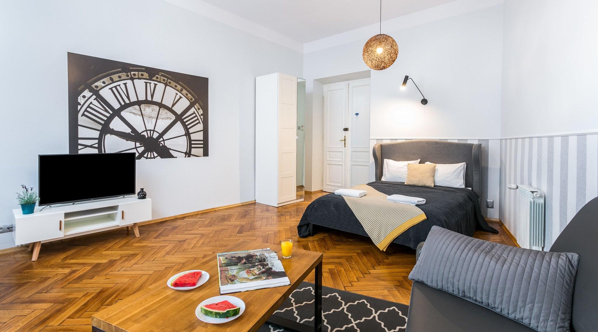 Studio Deluxe with Views