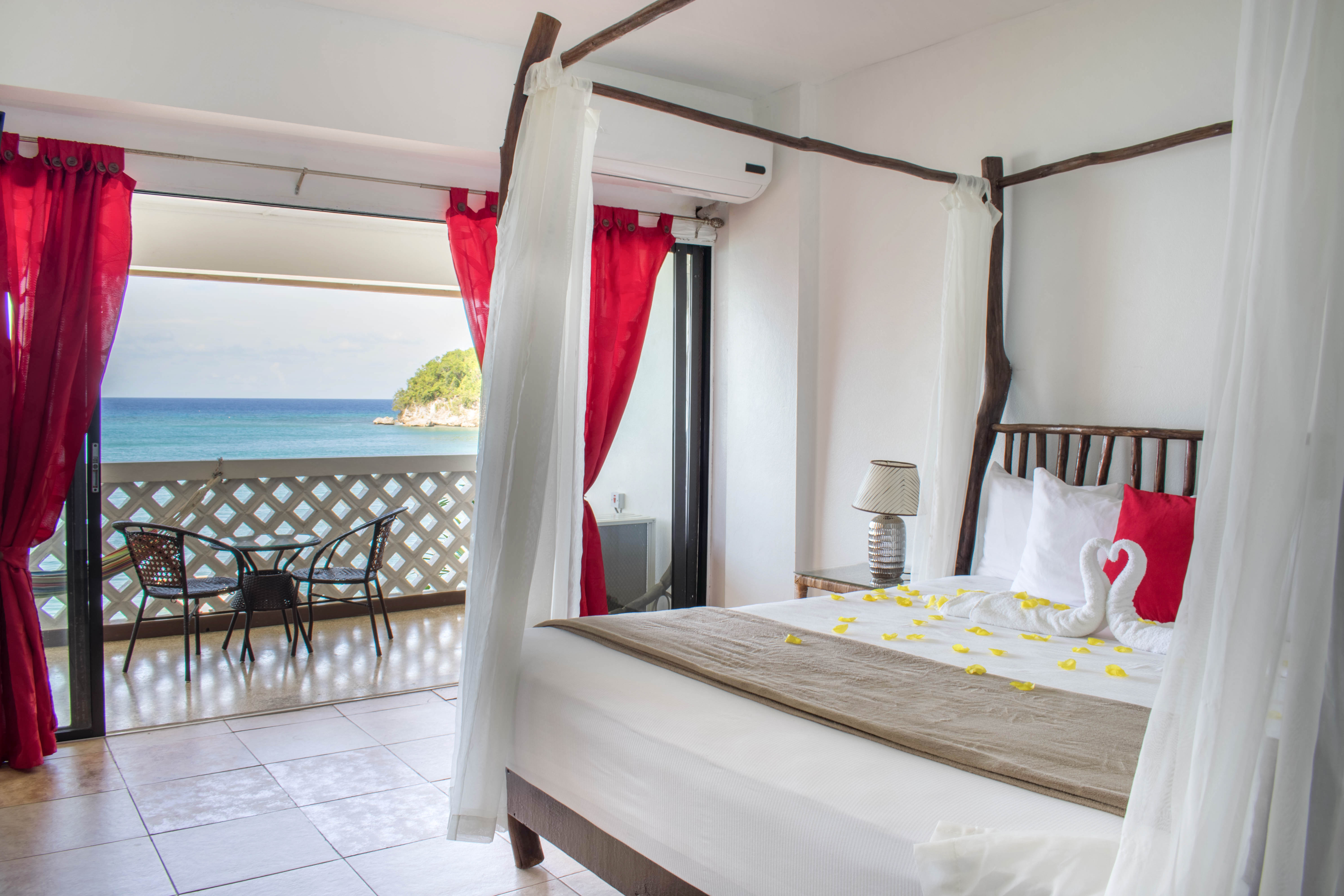 Room Deluxe King Bed