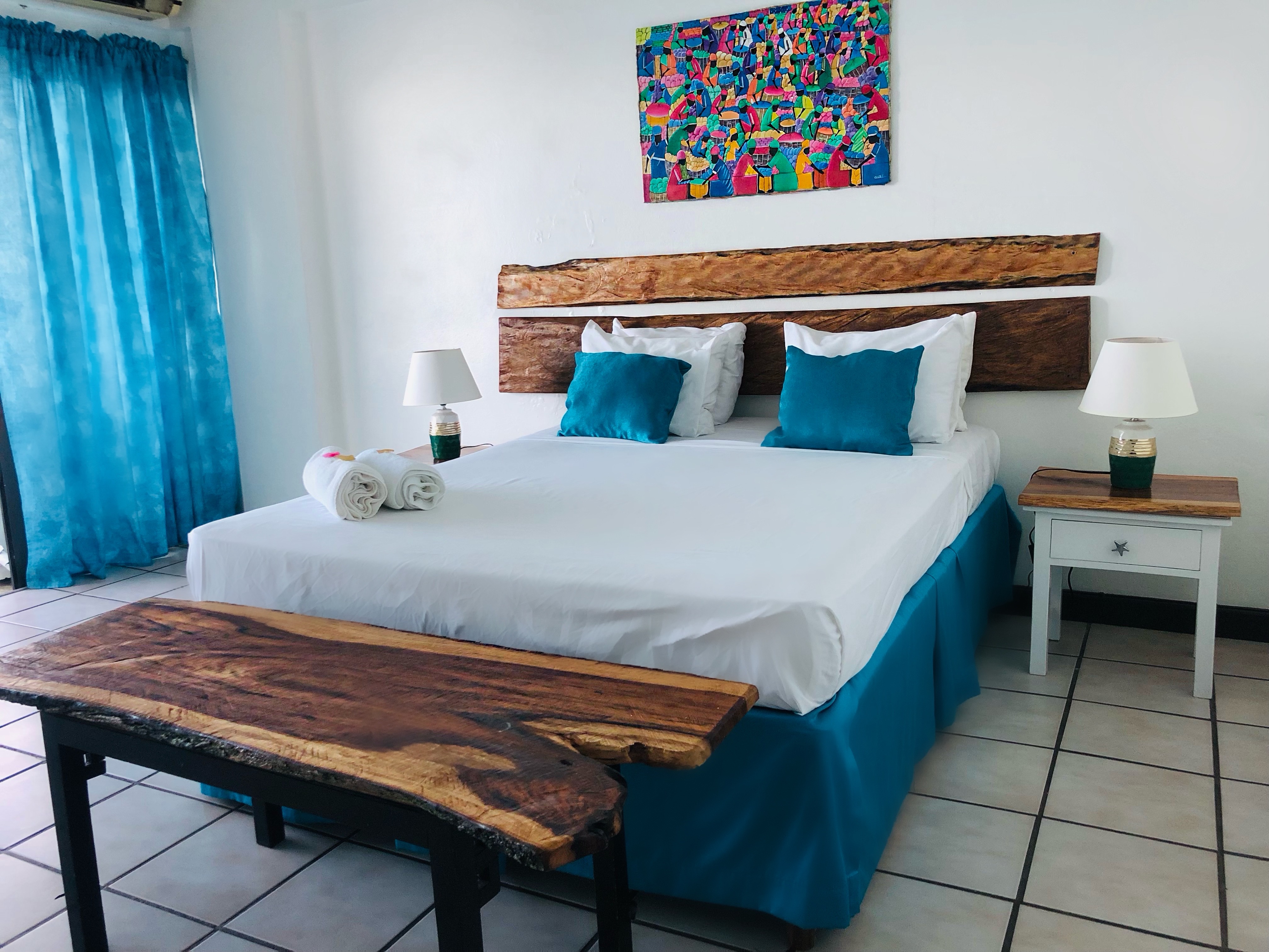 Double Queen Size Bed