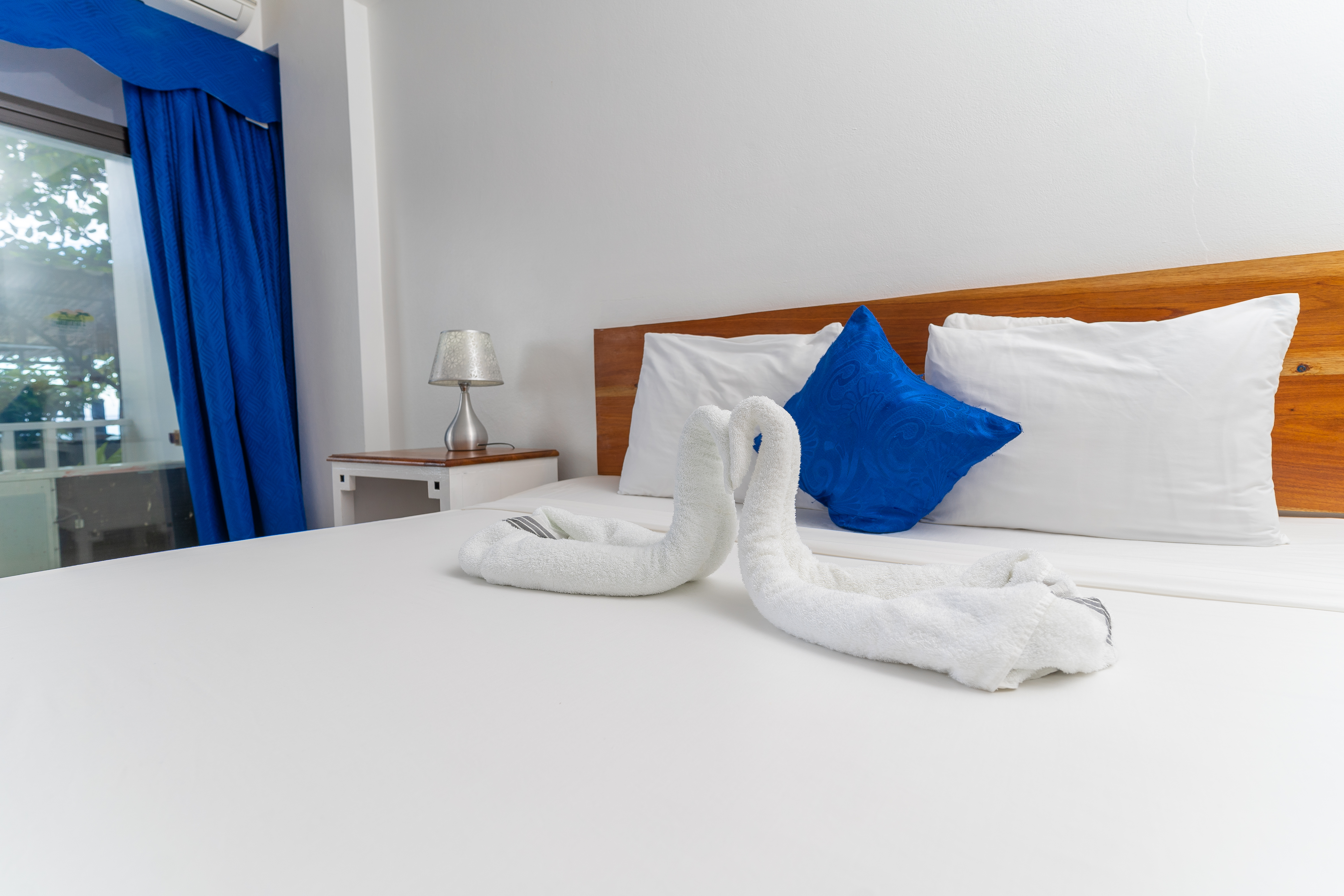 Double King Size Bed