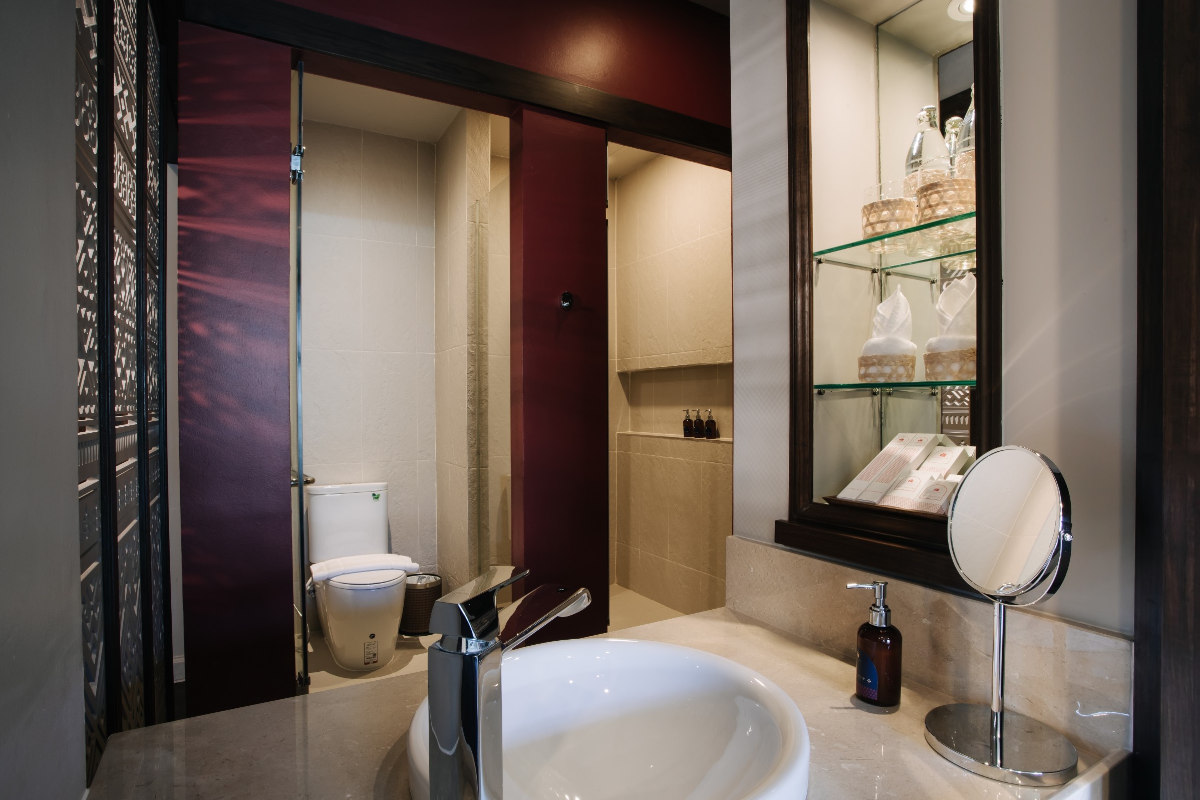 Double King Bed Non Smoking