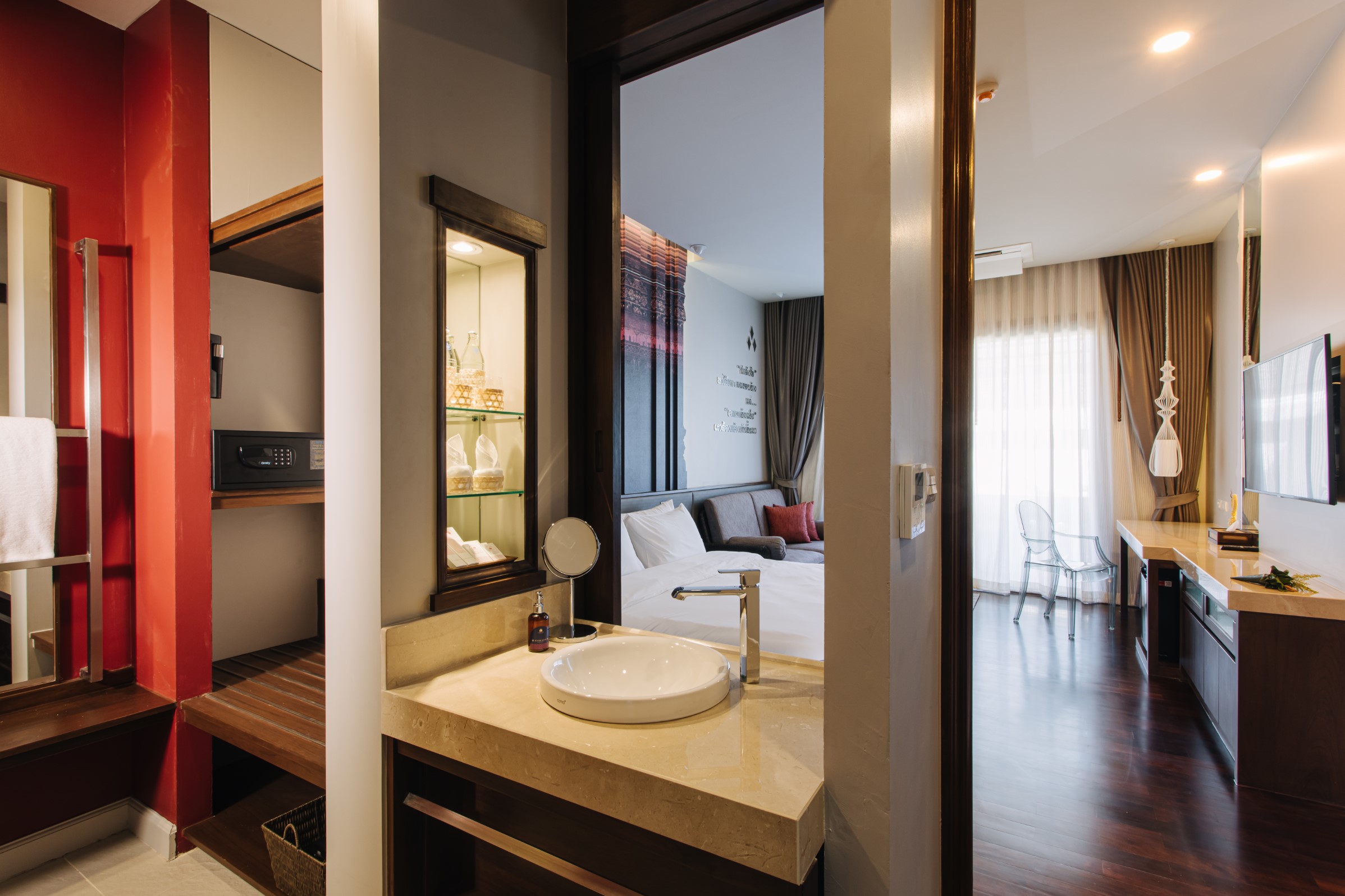 Double King Bed Non Smoking