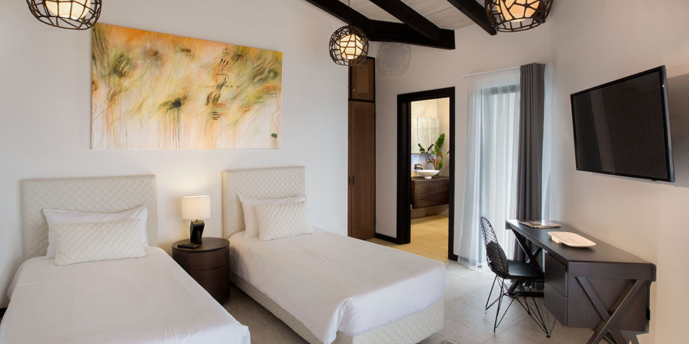 Double or Twin Standard