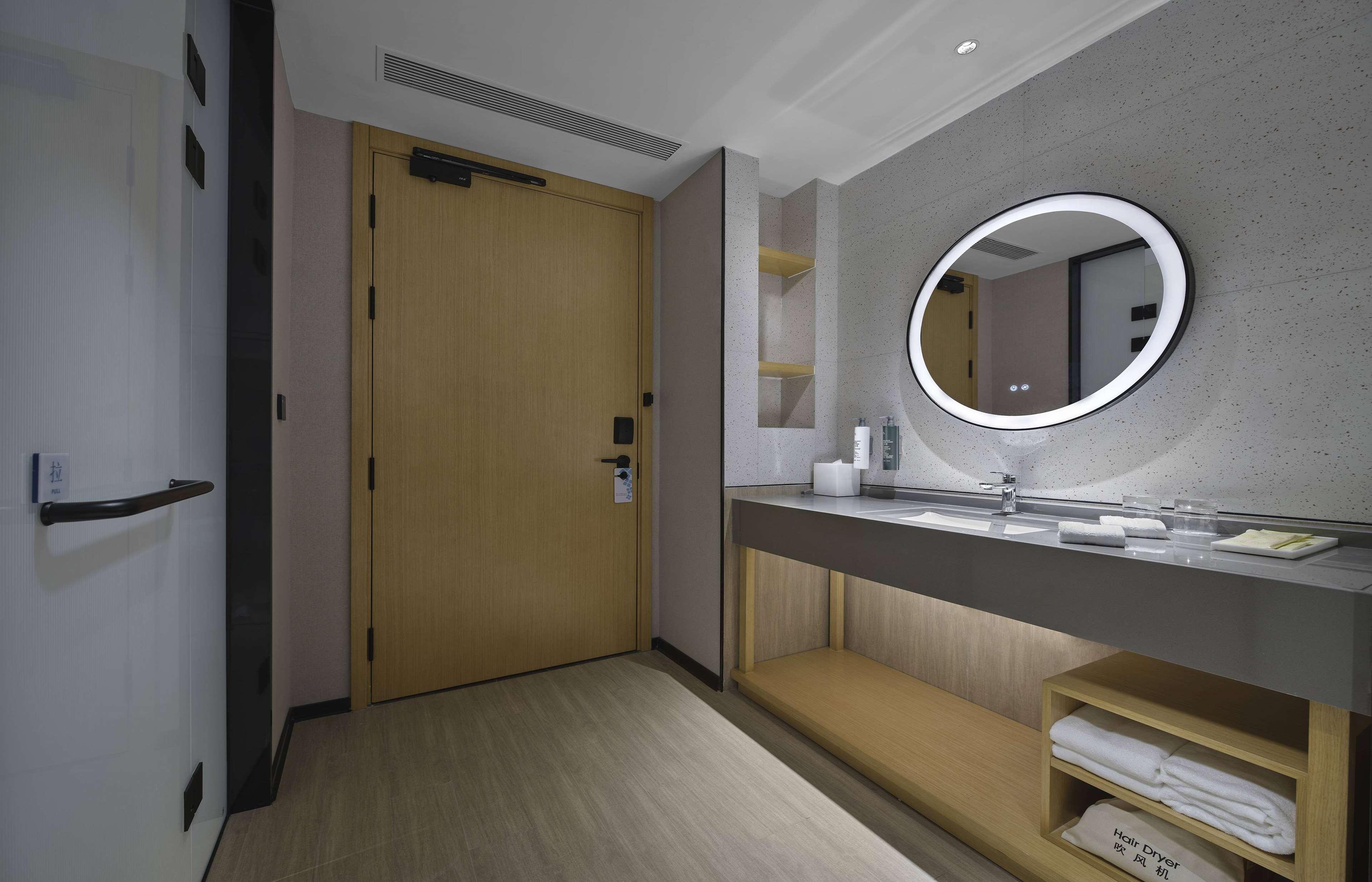 Double Guest Room King Bed