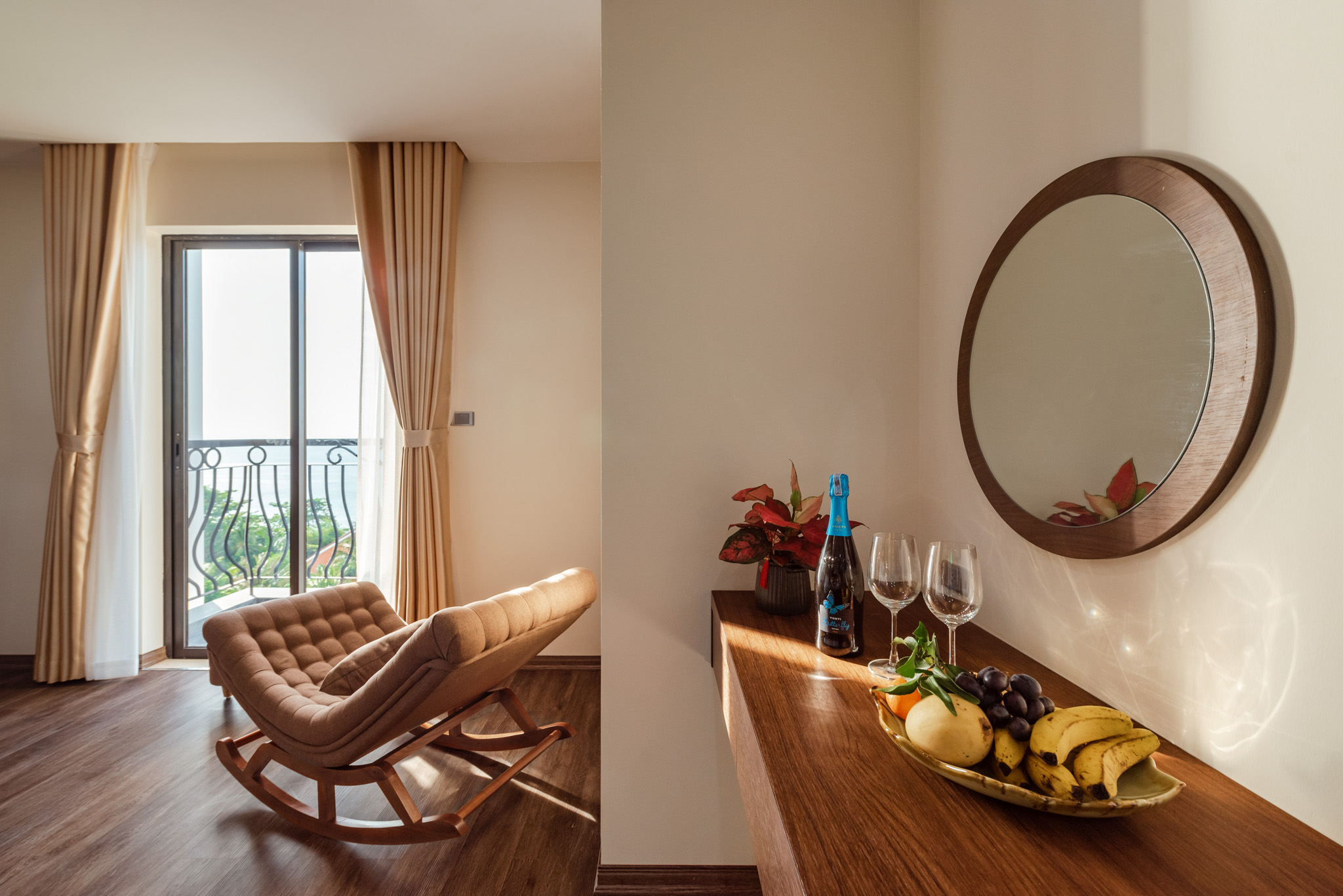 Suite Two Bedrooms Two Bathrooms