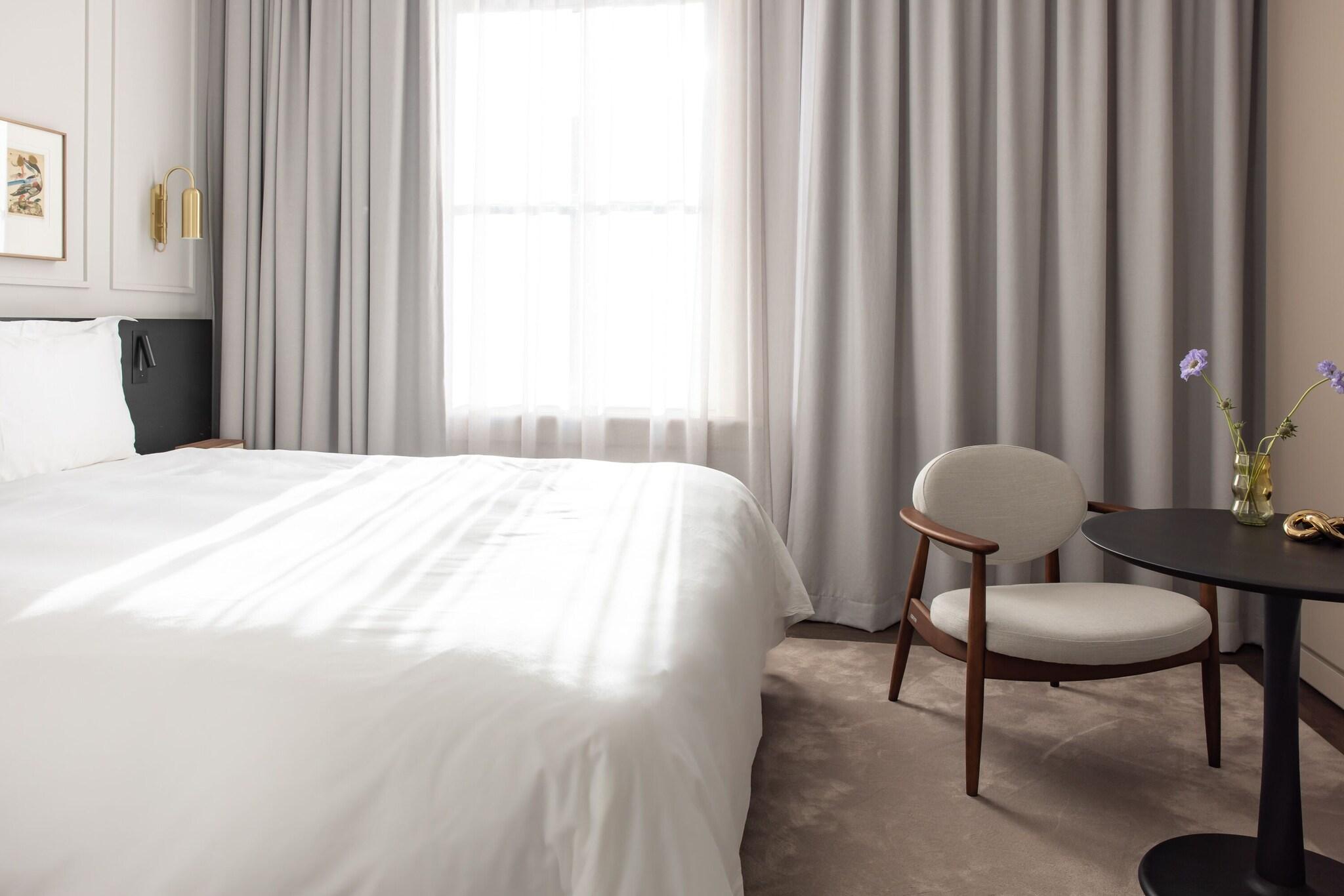 Double Superior King Bed