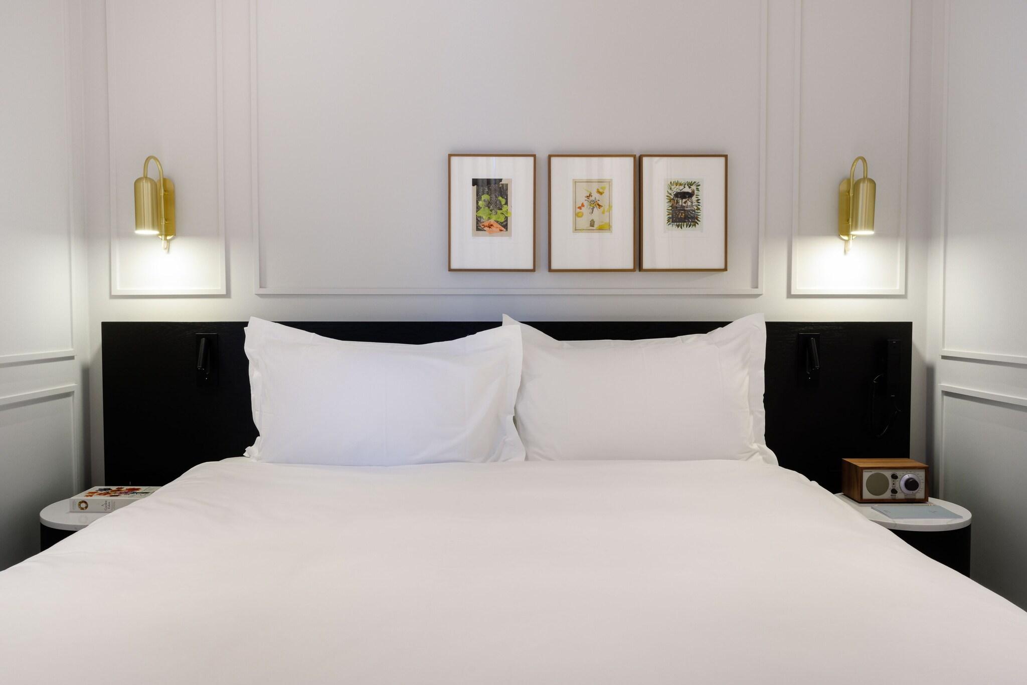 Double King Size Bed