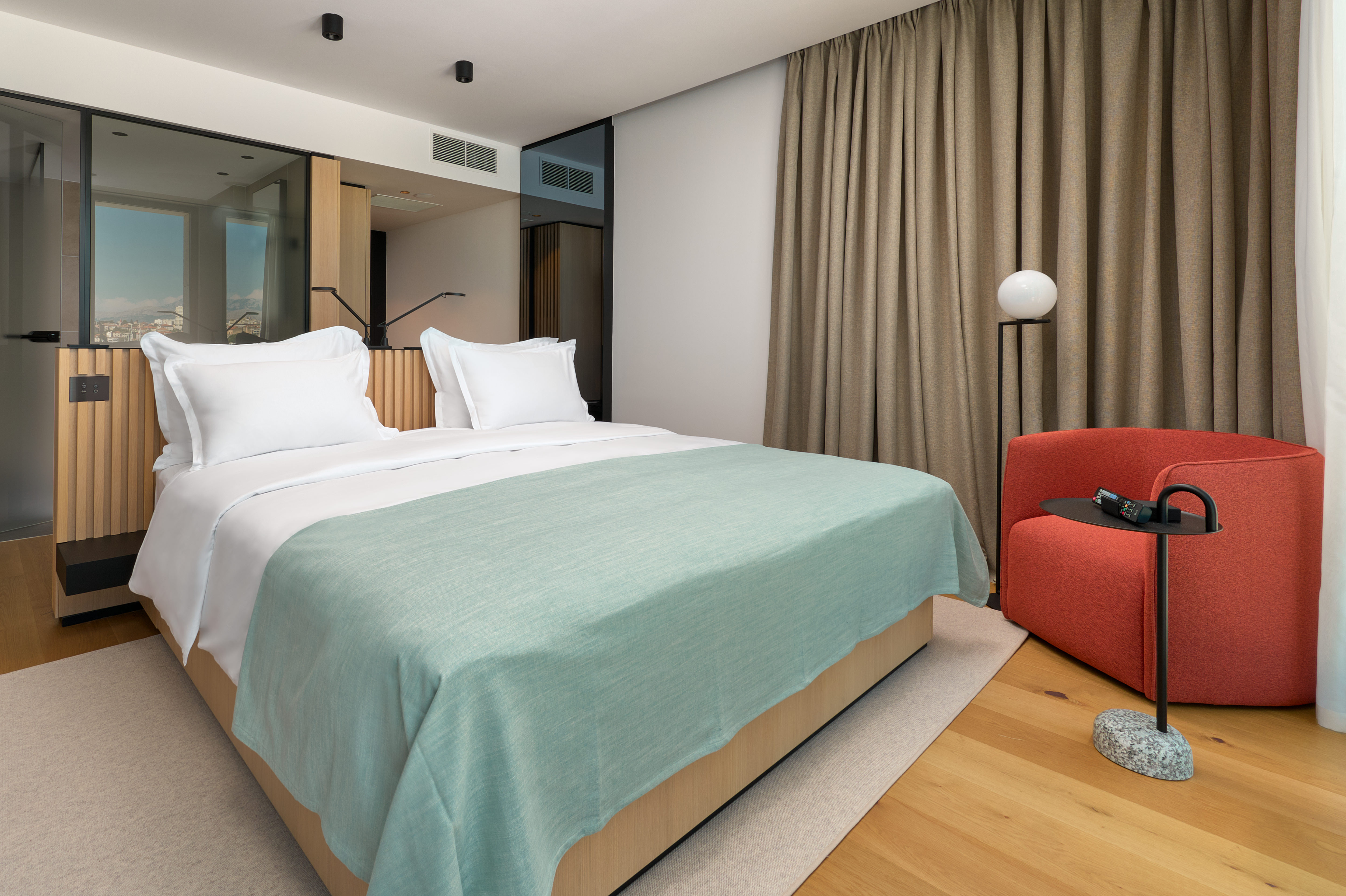 Double Superior Sea View