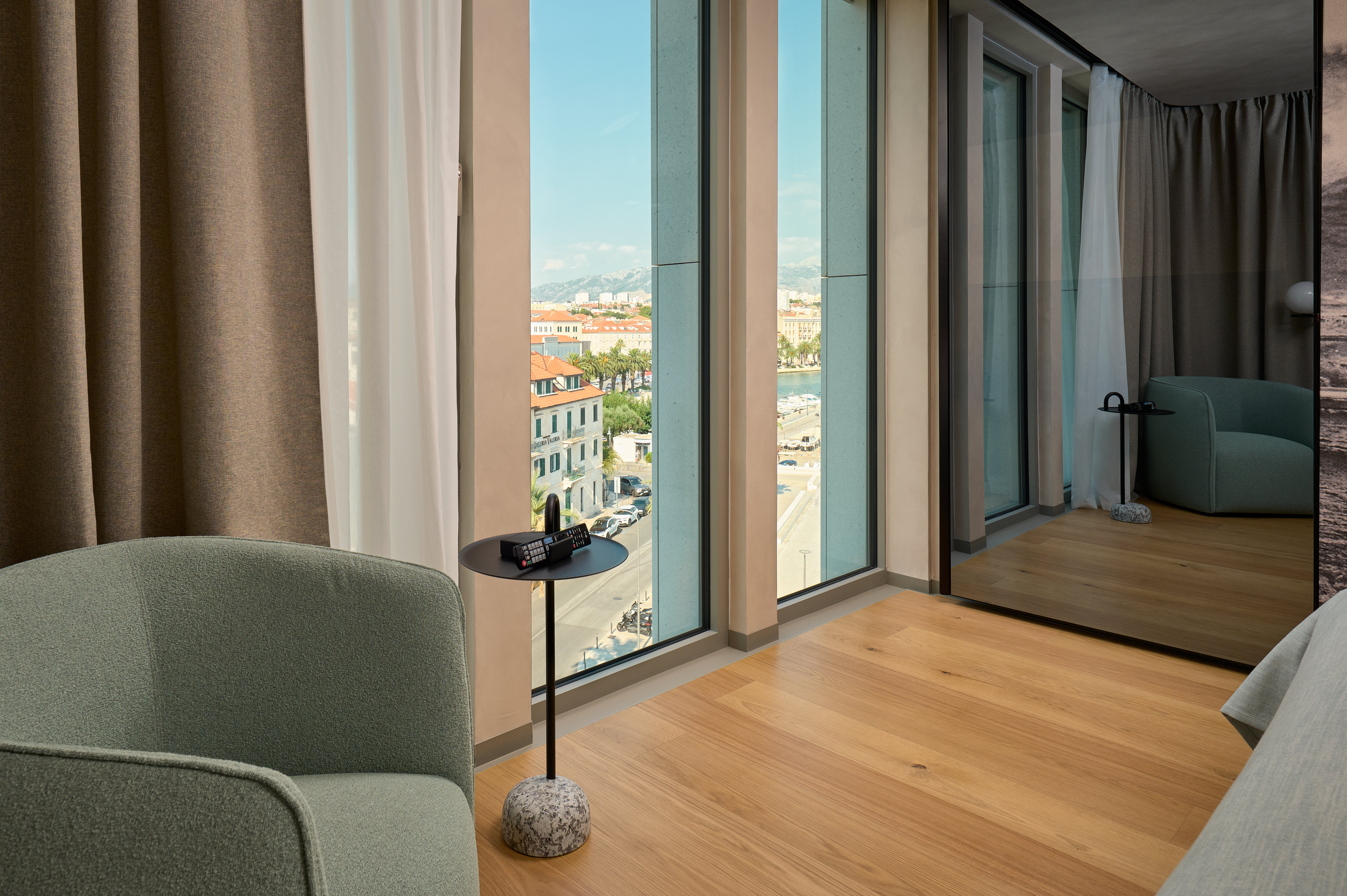 Double Superior King Bed