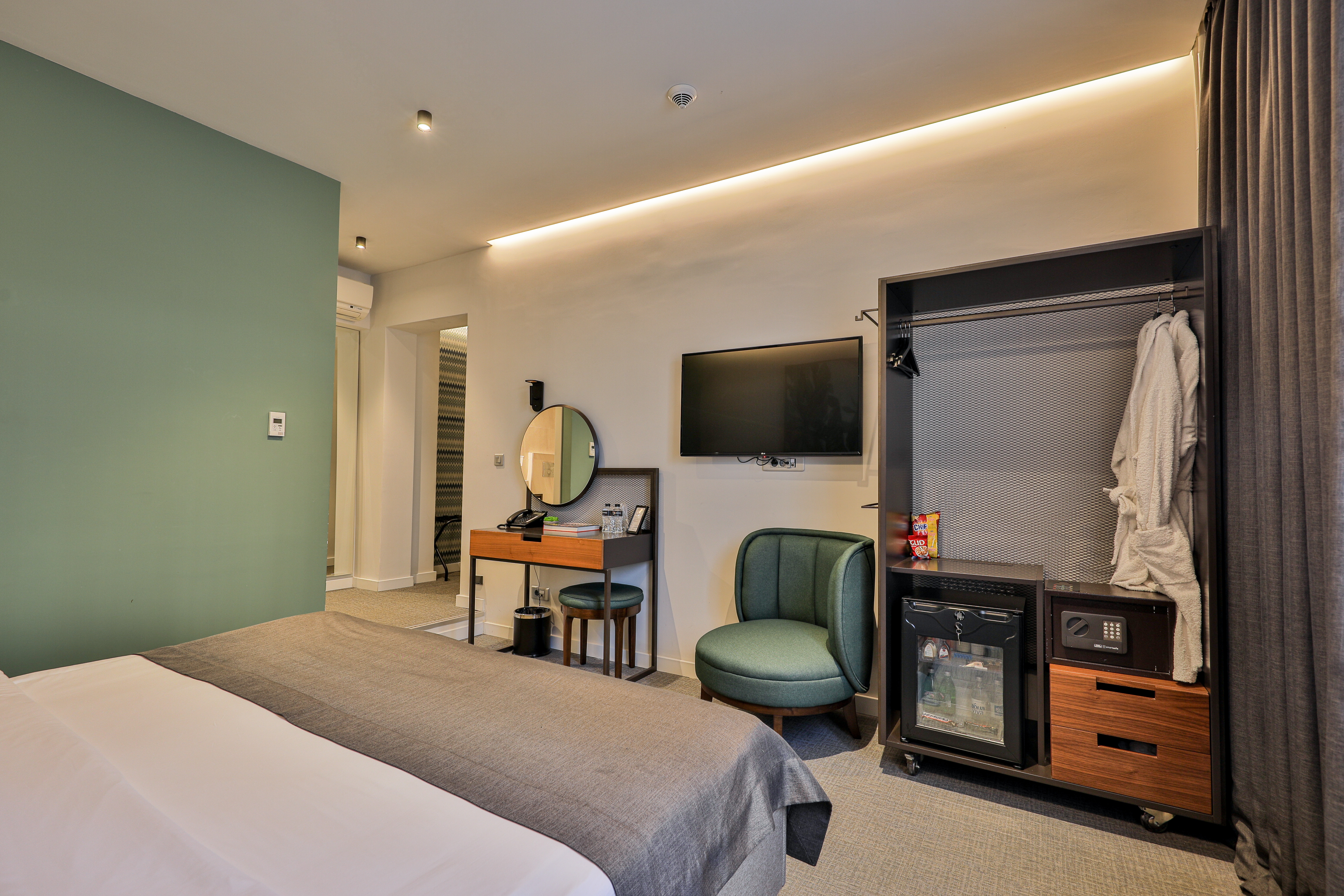 Double or Twin Superior