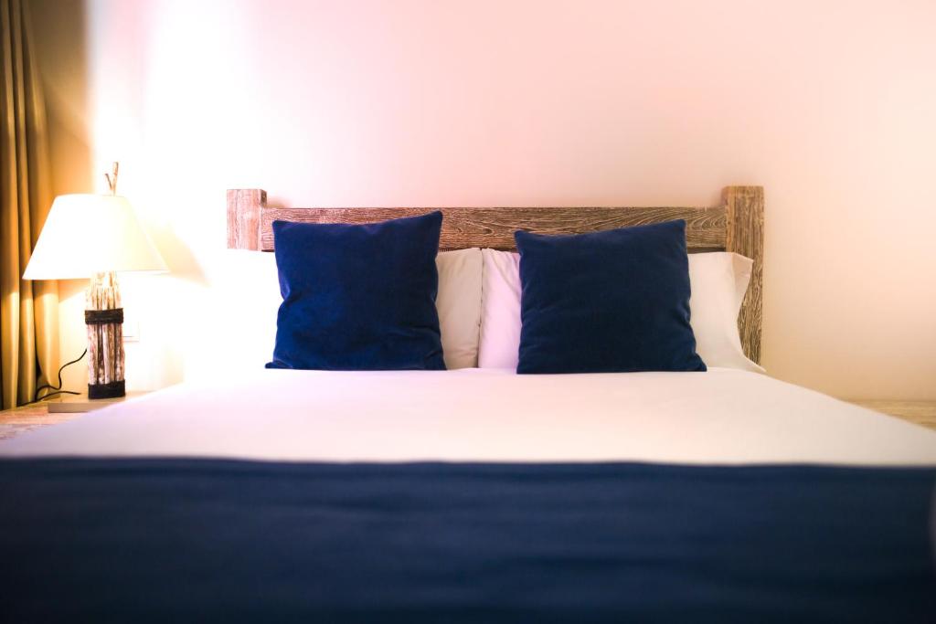 Apartment Capacity 4