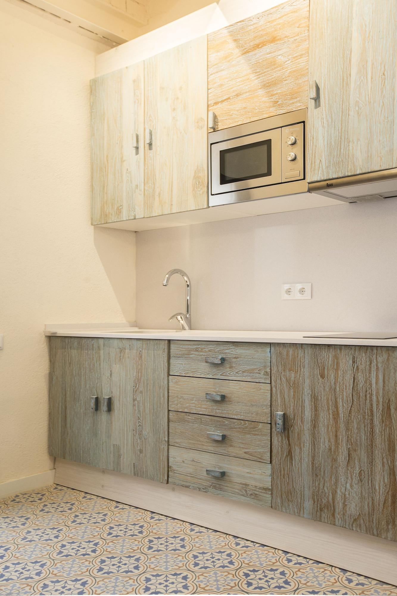 Apartment Capacity 6