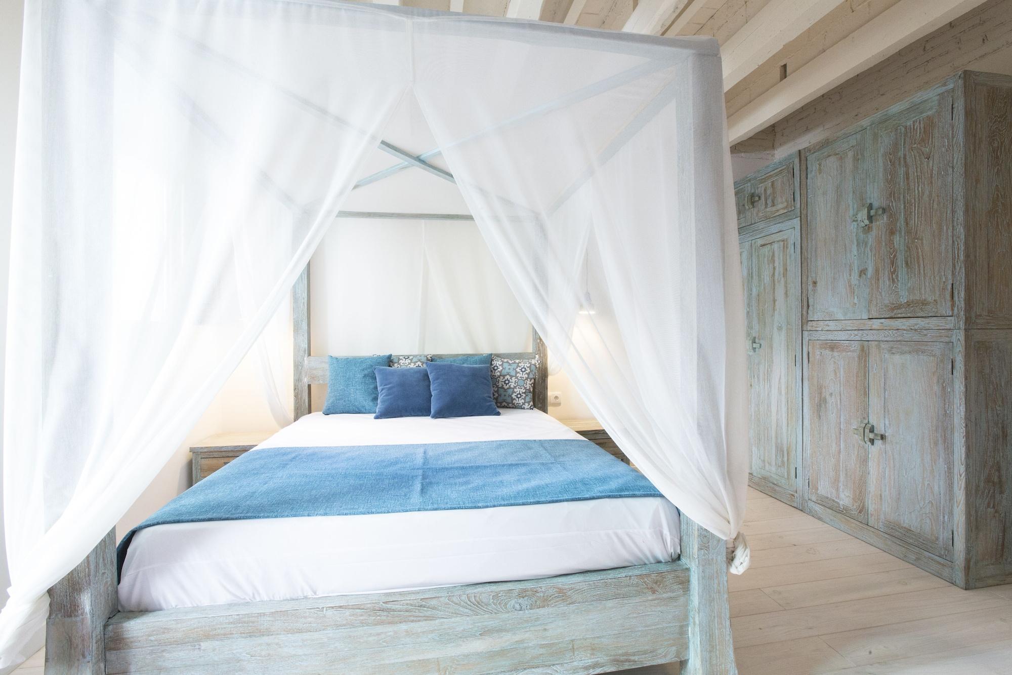 Apartment Capacity 6