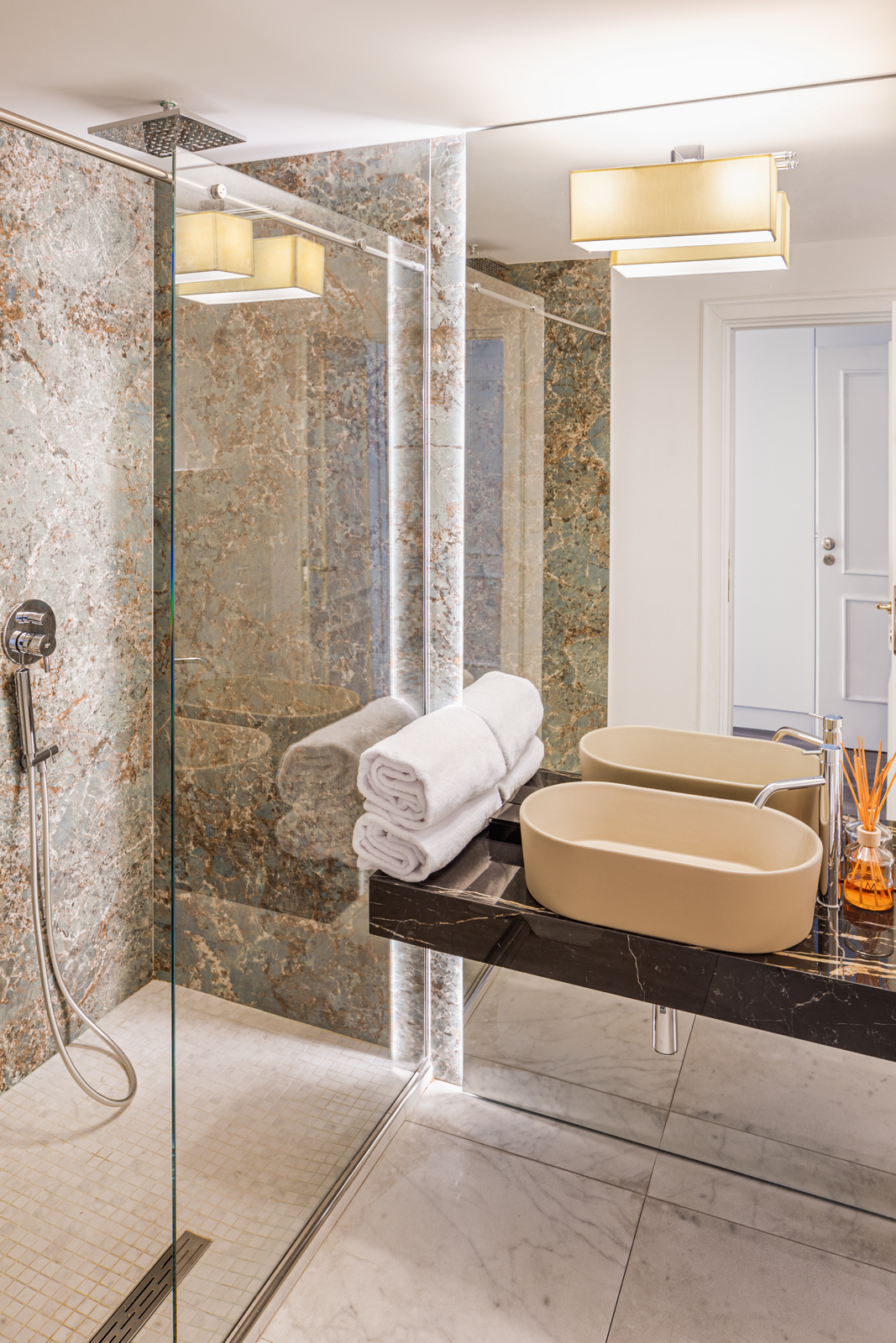 Junior Suite City View