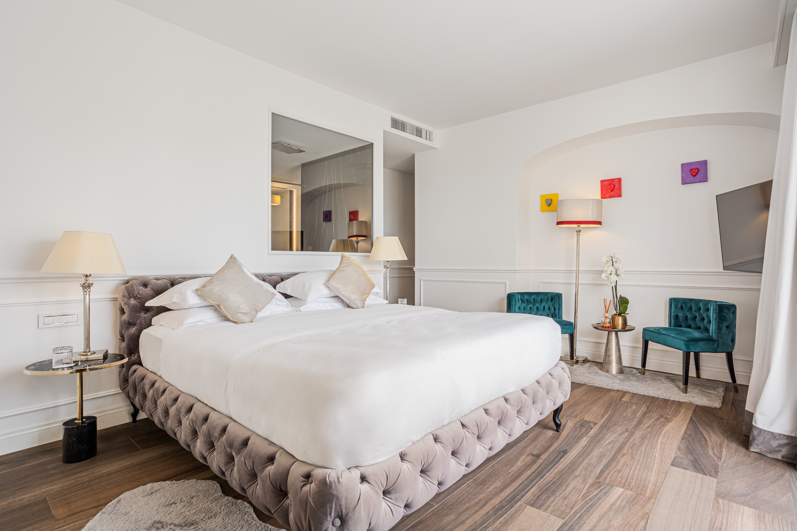 Junior Suite with Views