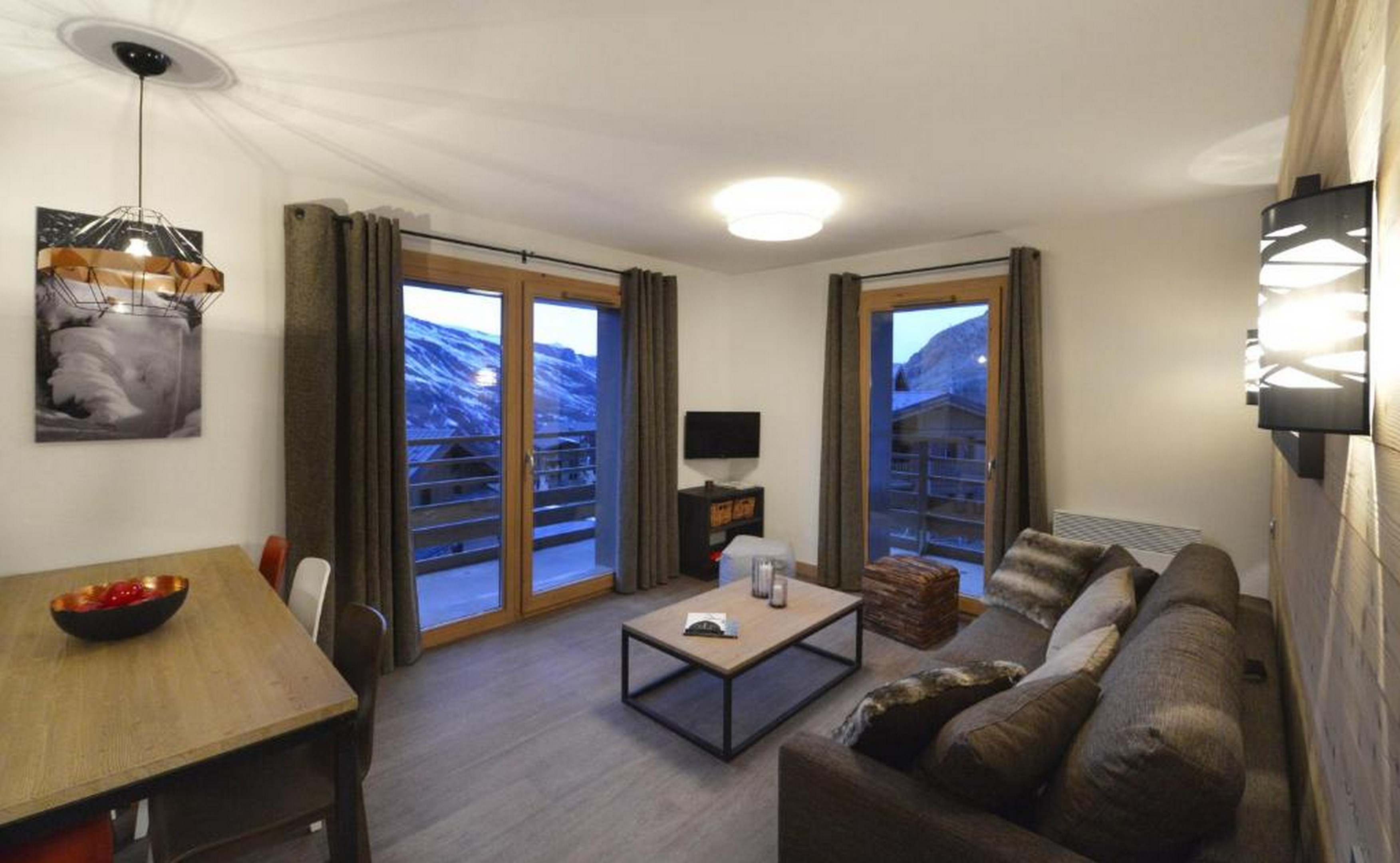 Apartment Capacity 8