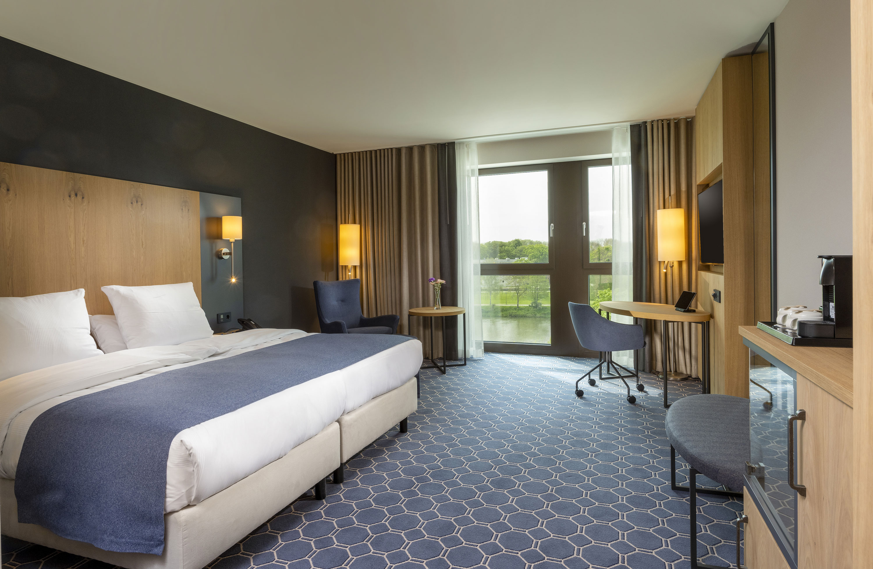 Family Room Superior