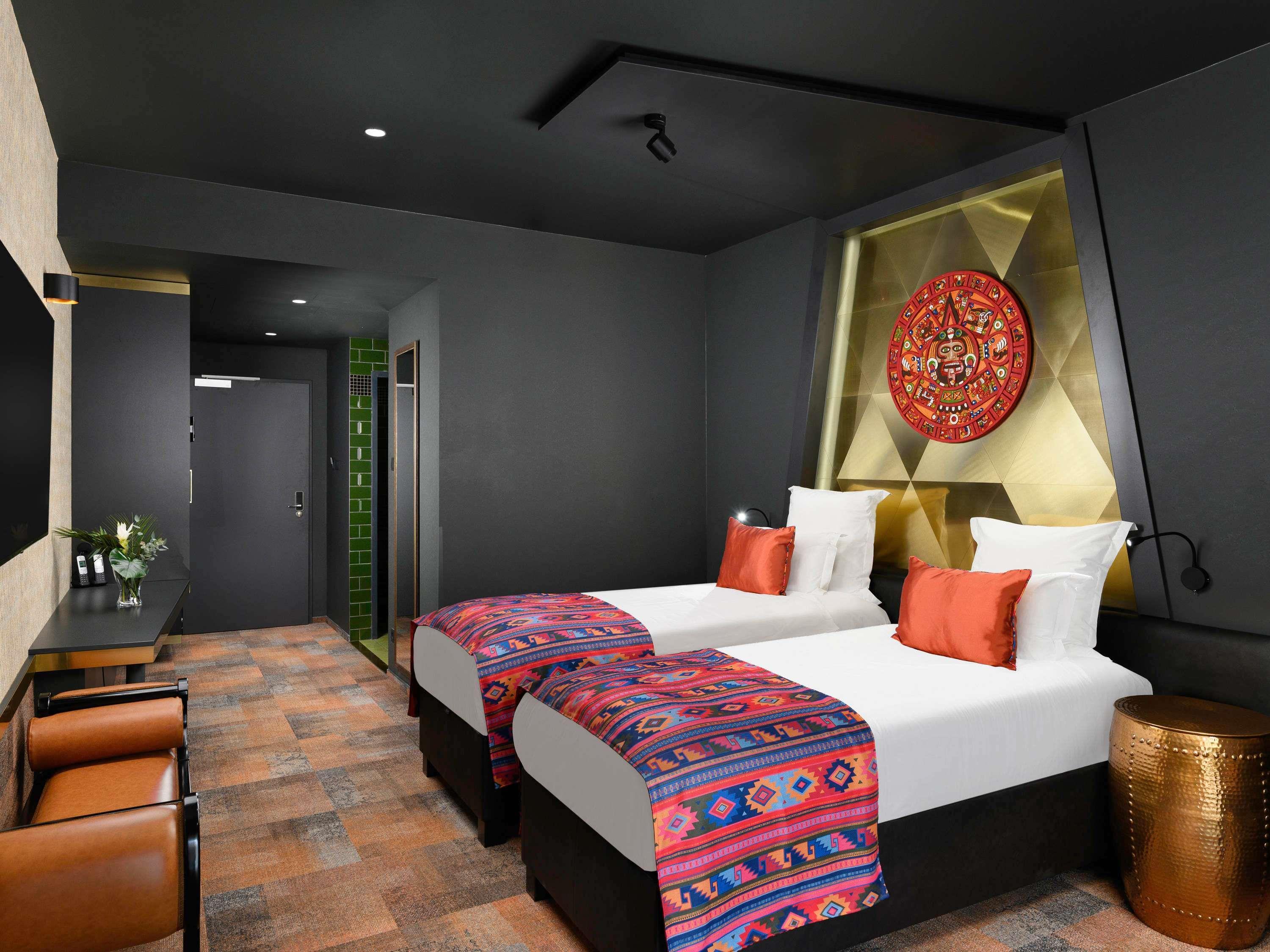 Double Superior King Bed