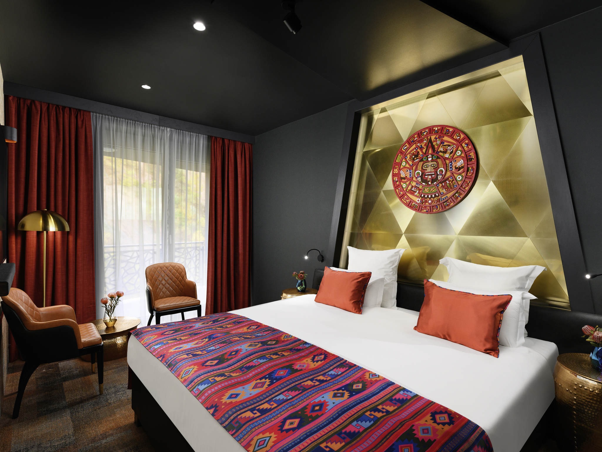 Junior Suite King Size Bed