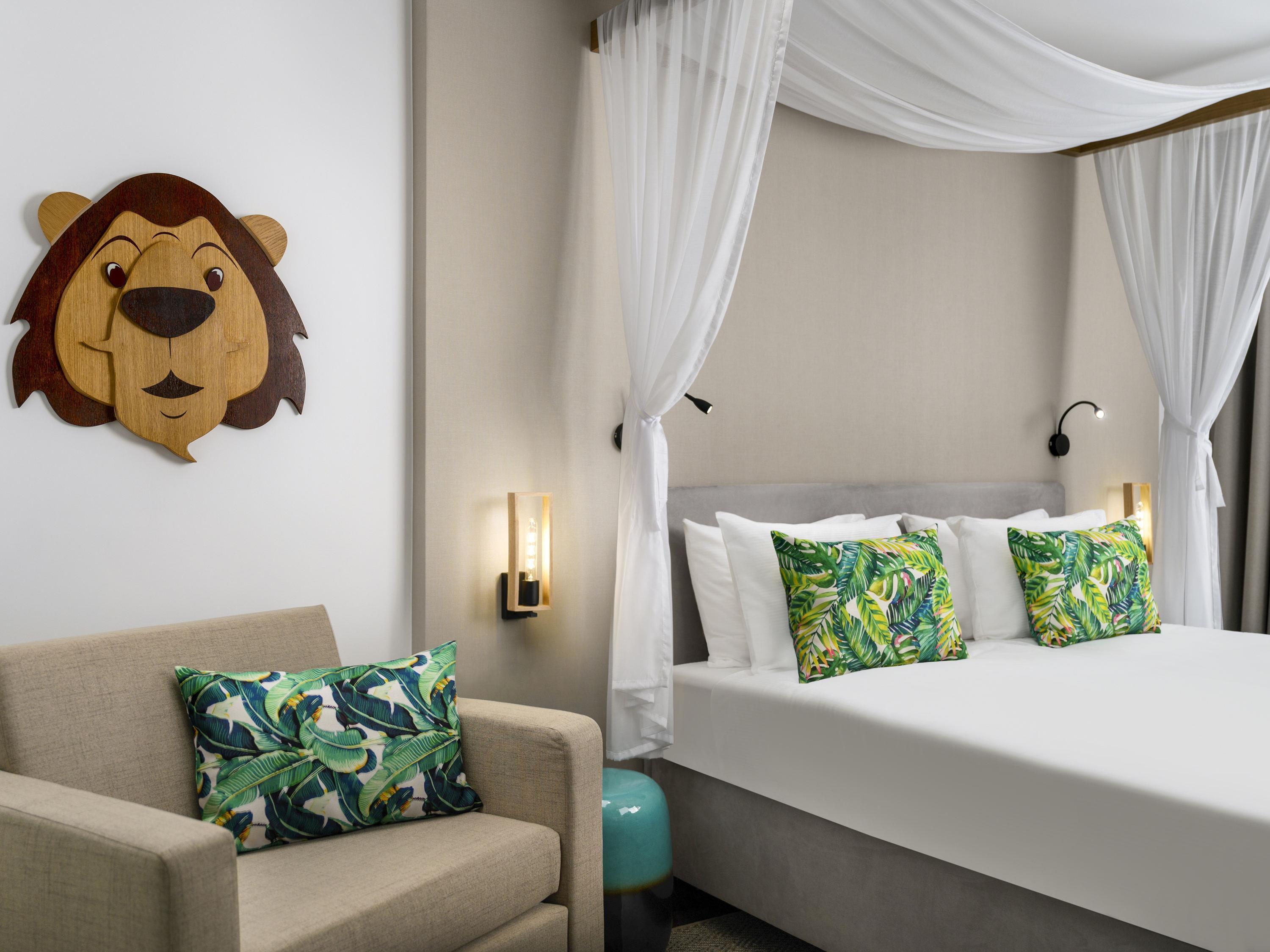 Double Deluxe King Bed