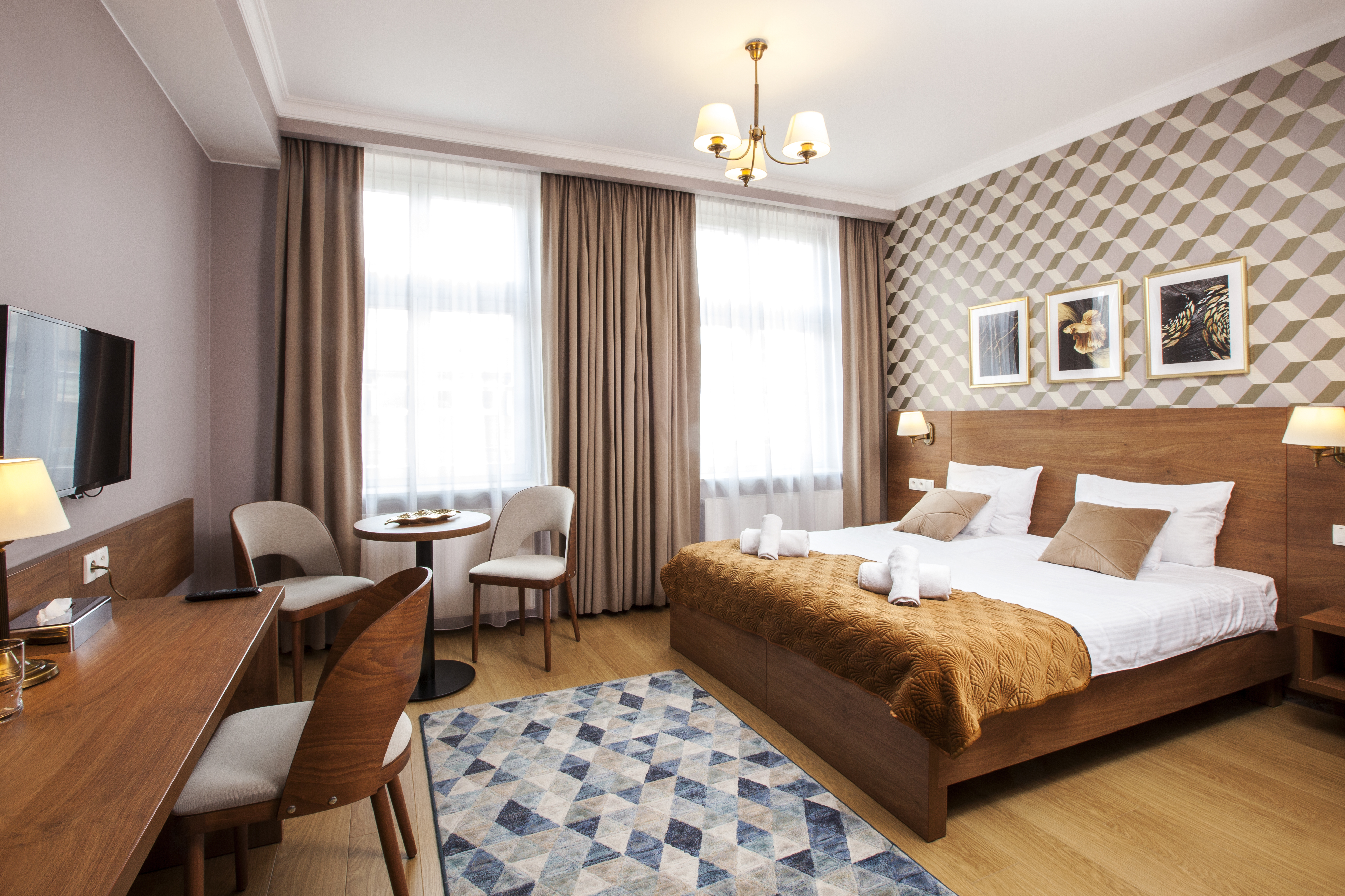 Double or Twin One Bed