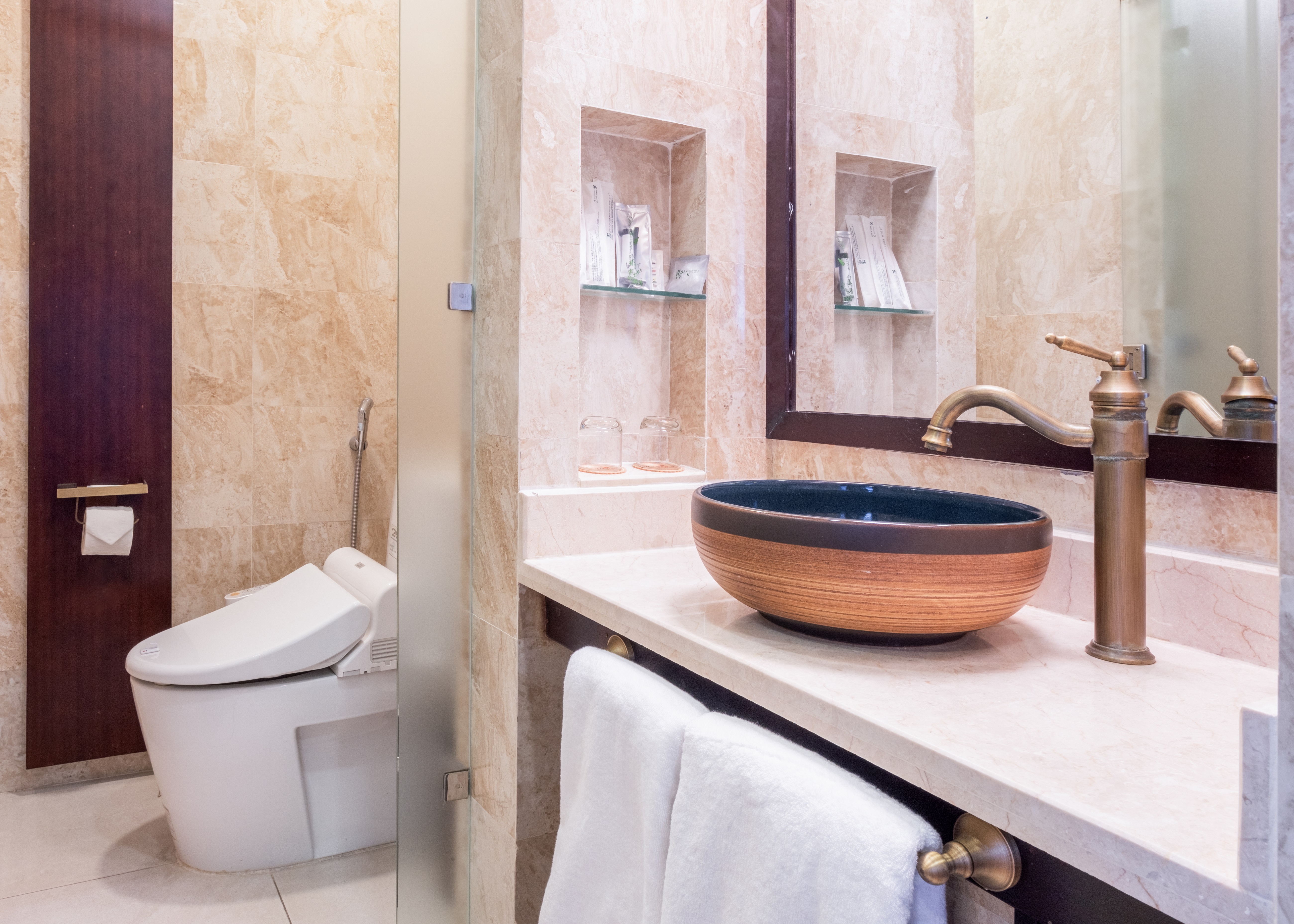 Double One Bedroom One Bathroom