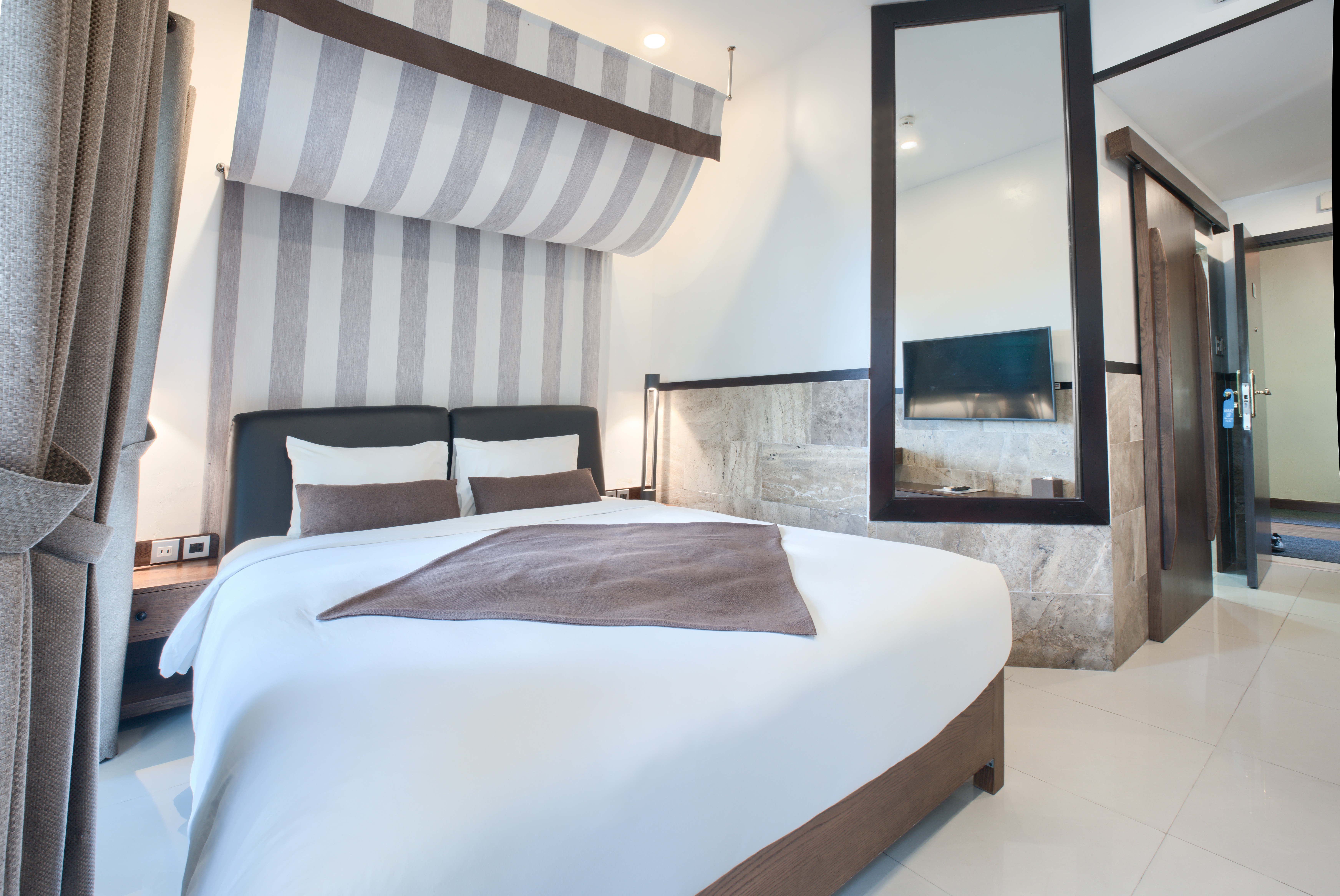 Double One Bedroom One Bathroom