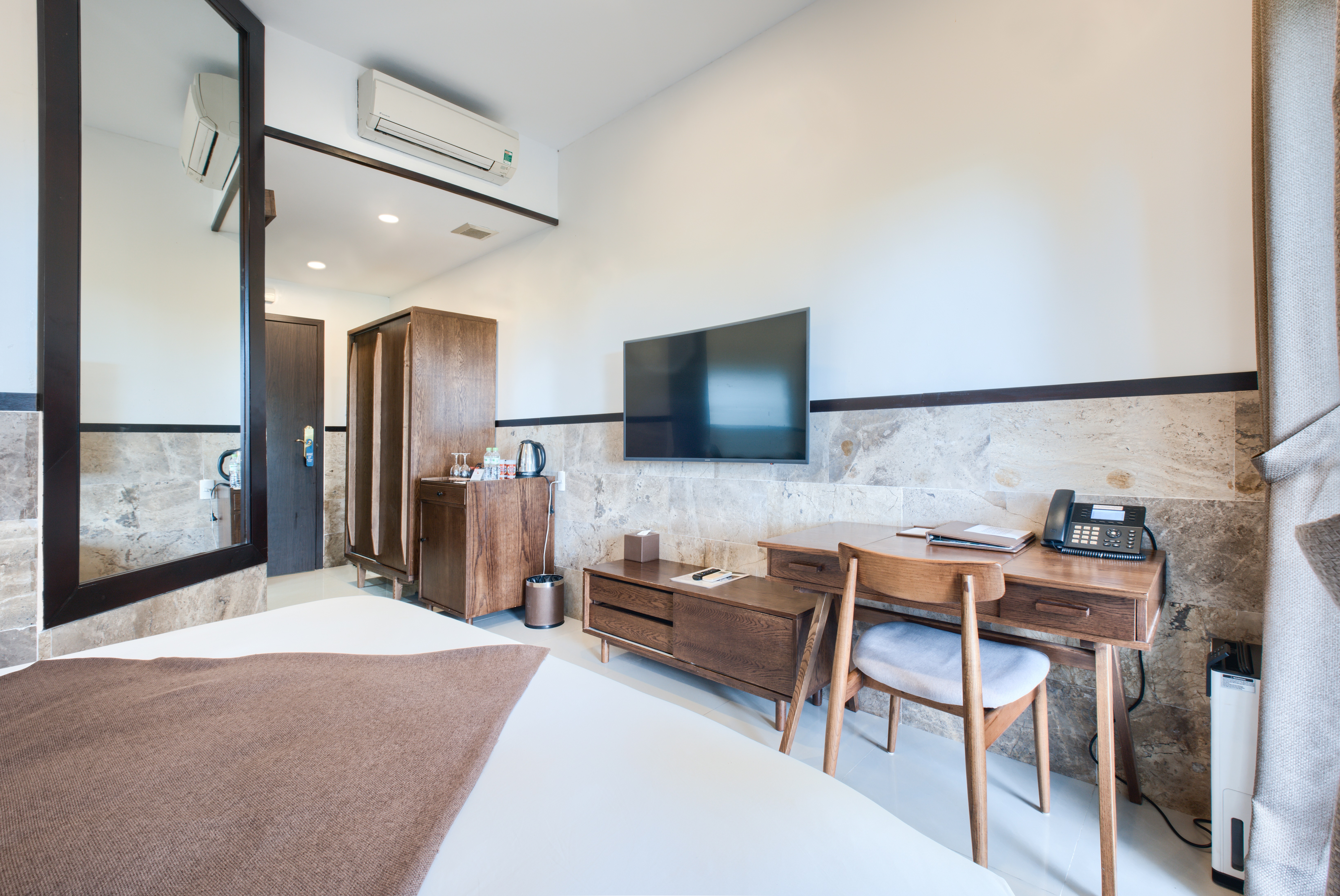 Double One Bedroom One Bathroom