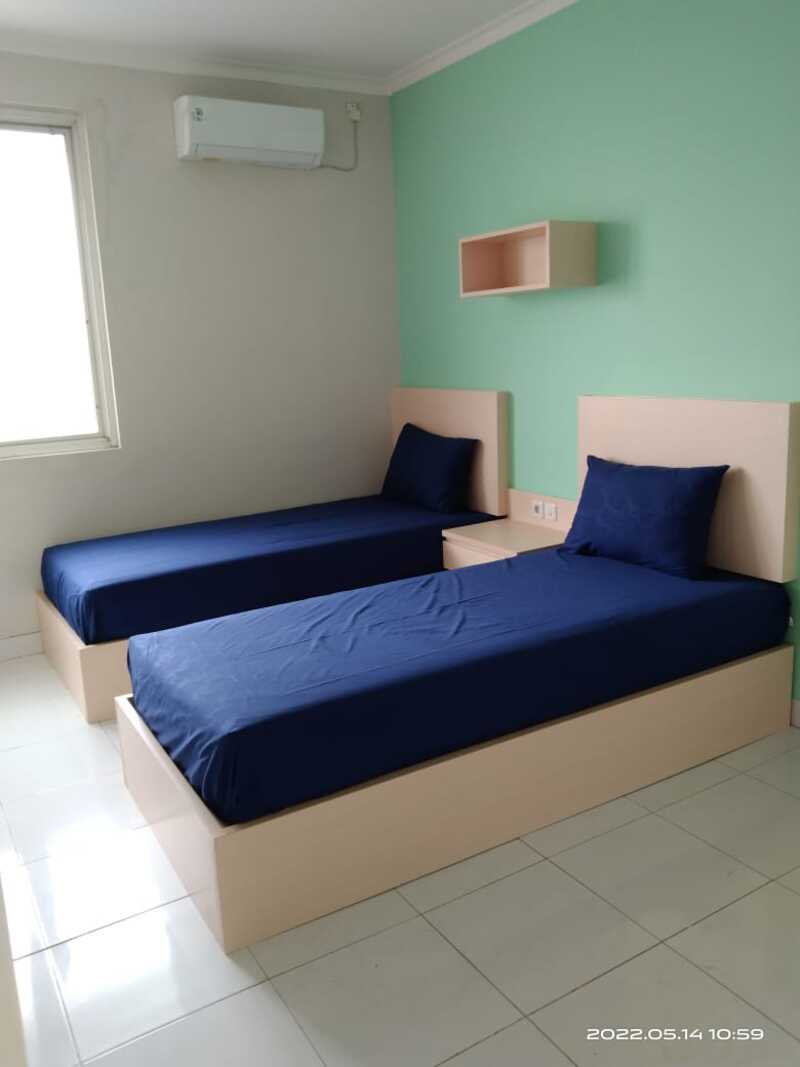 Twin Standard