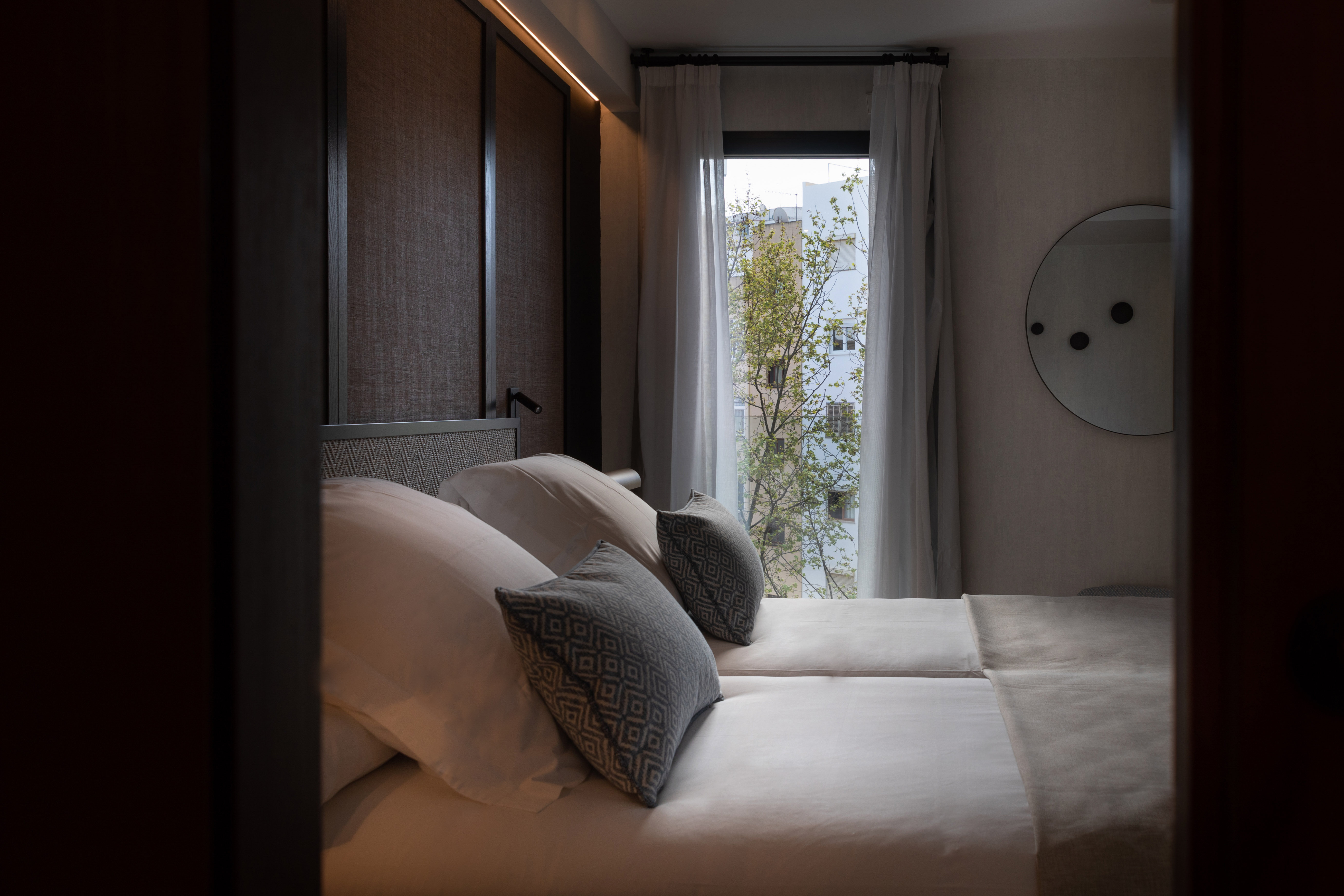 Double or Twin Standard