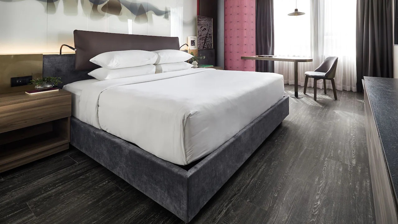 Double City View King Bed