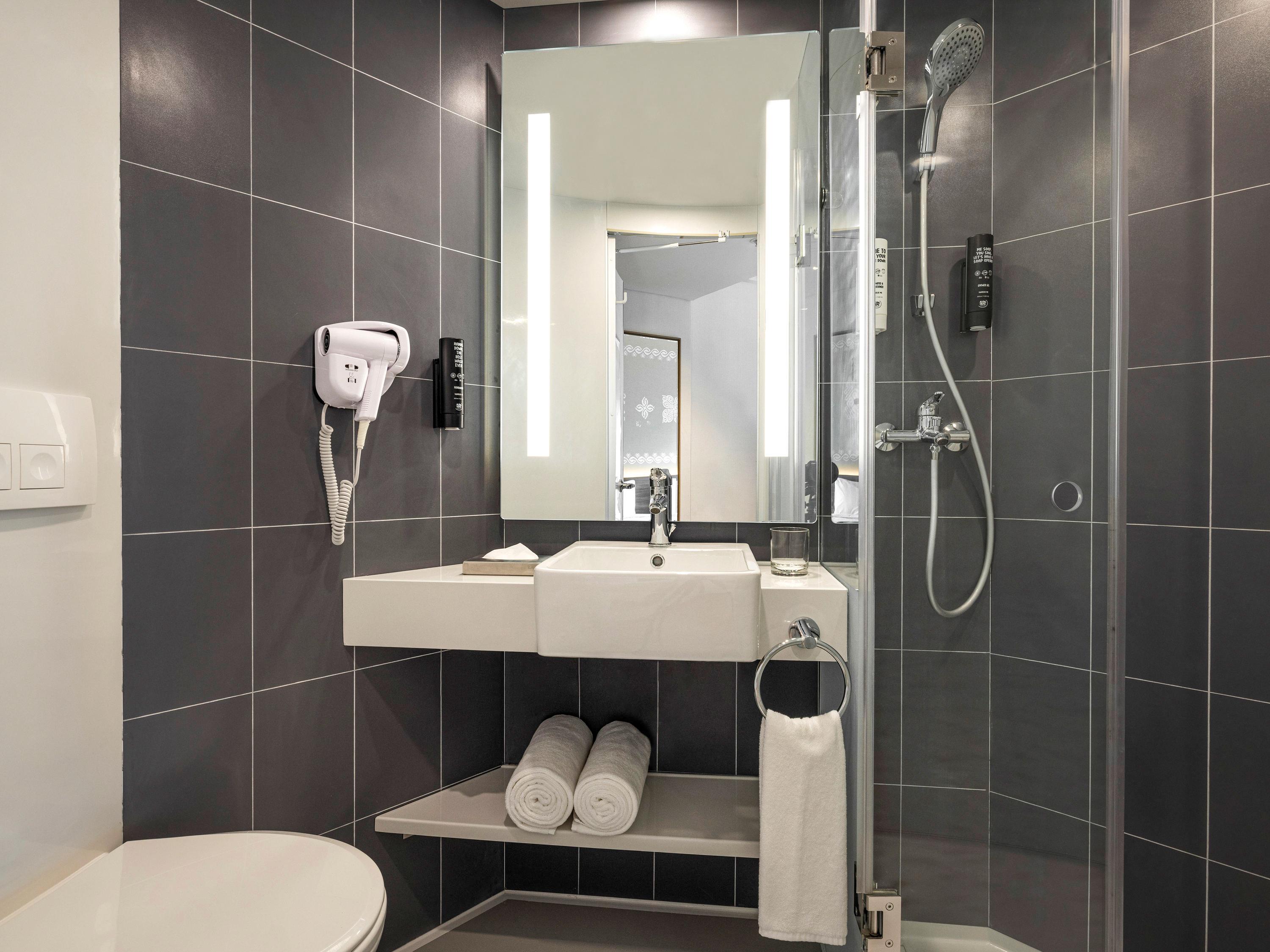 Double Superior Queen Bed