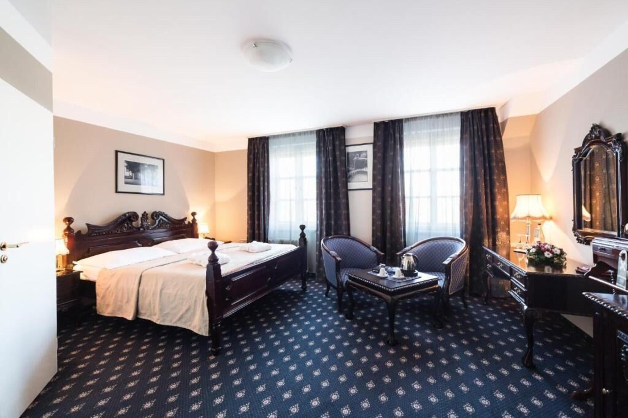 Double King Size Bed