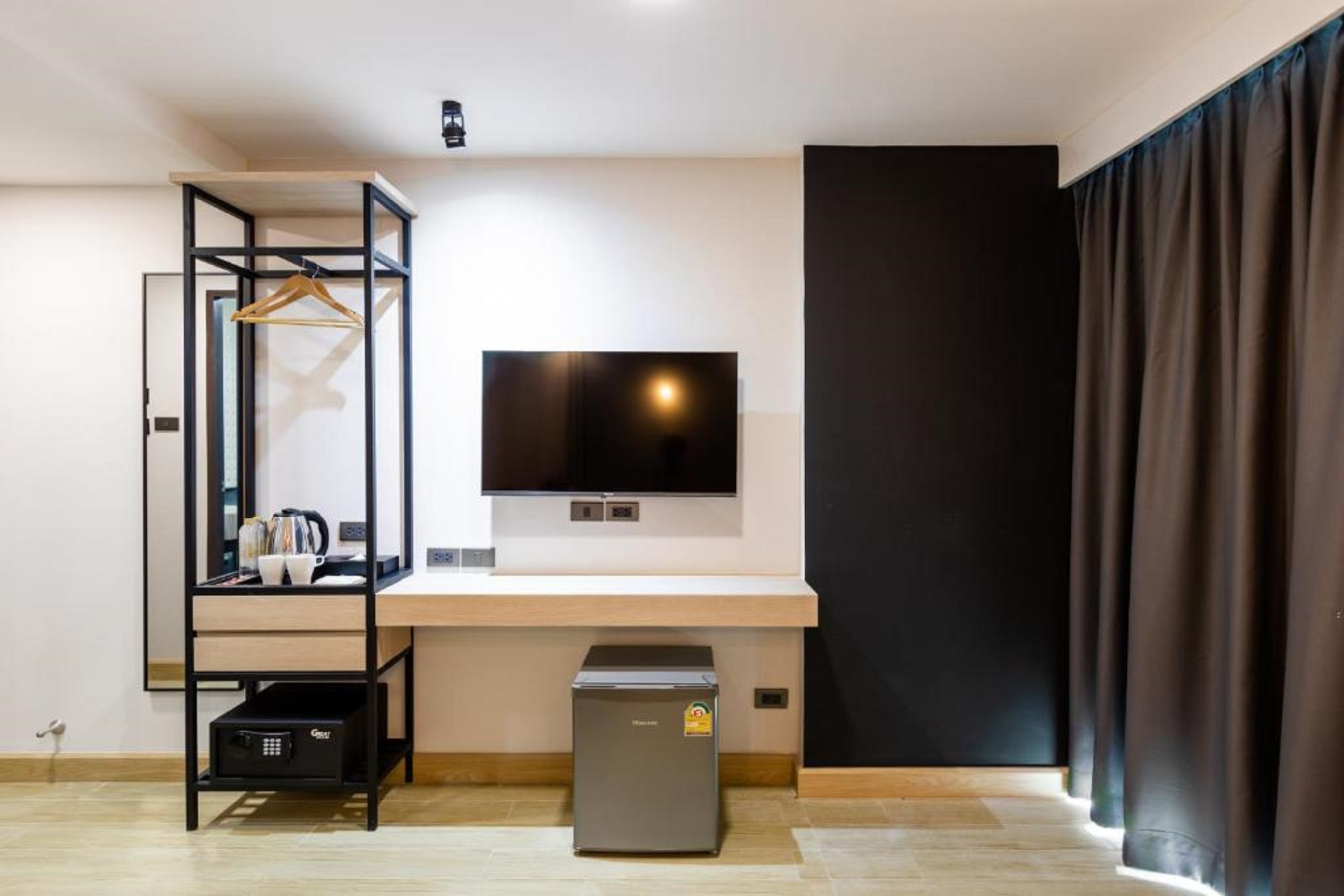 Double Superior Queen Bed