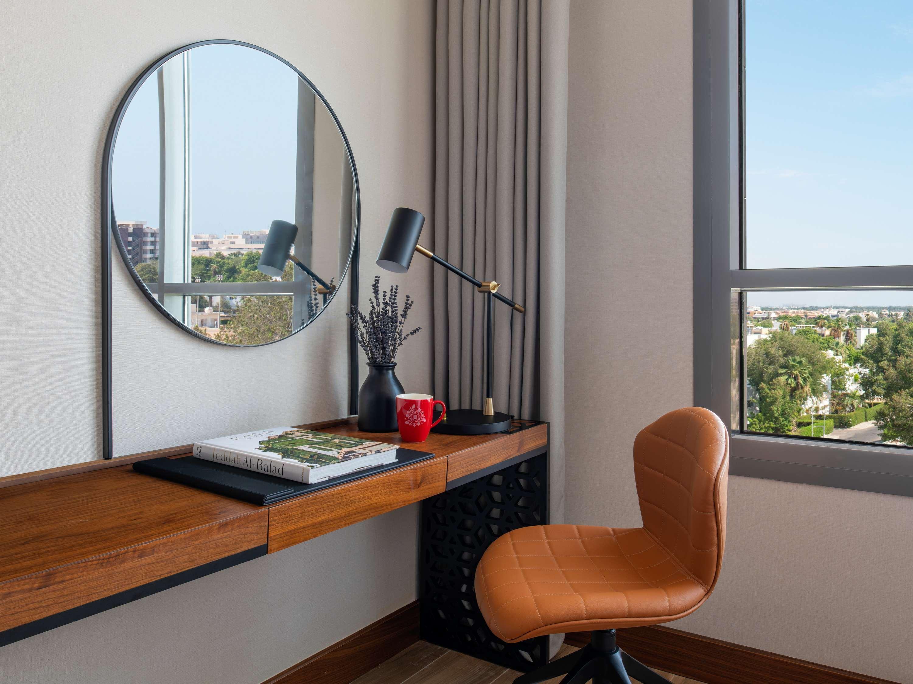 Studio King Size Bed