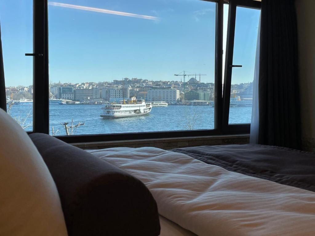 Family Room Connecting Room