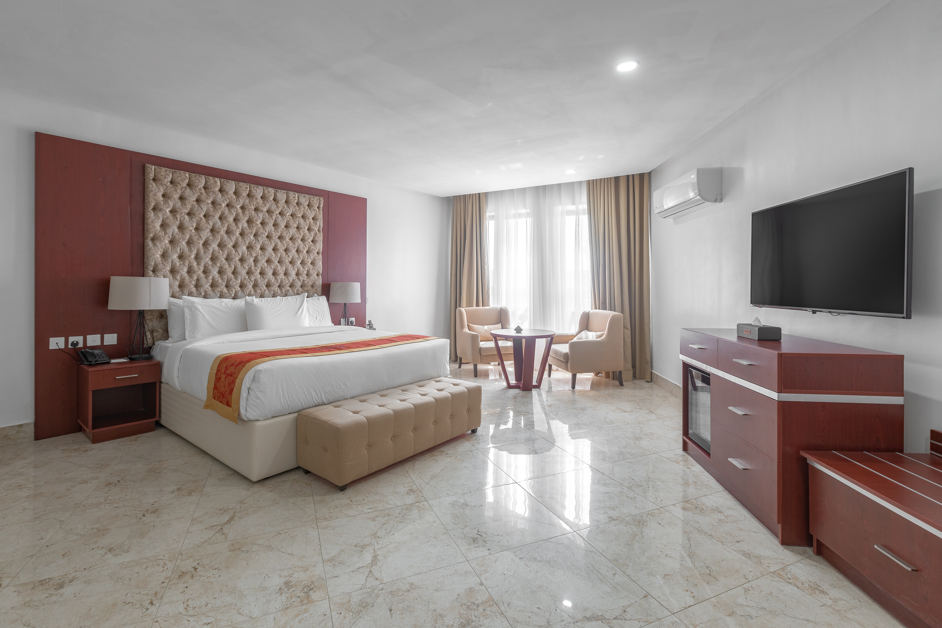 Suite Two Bedrooms One Bathroom