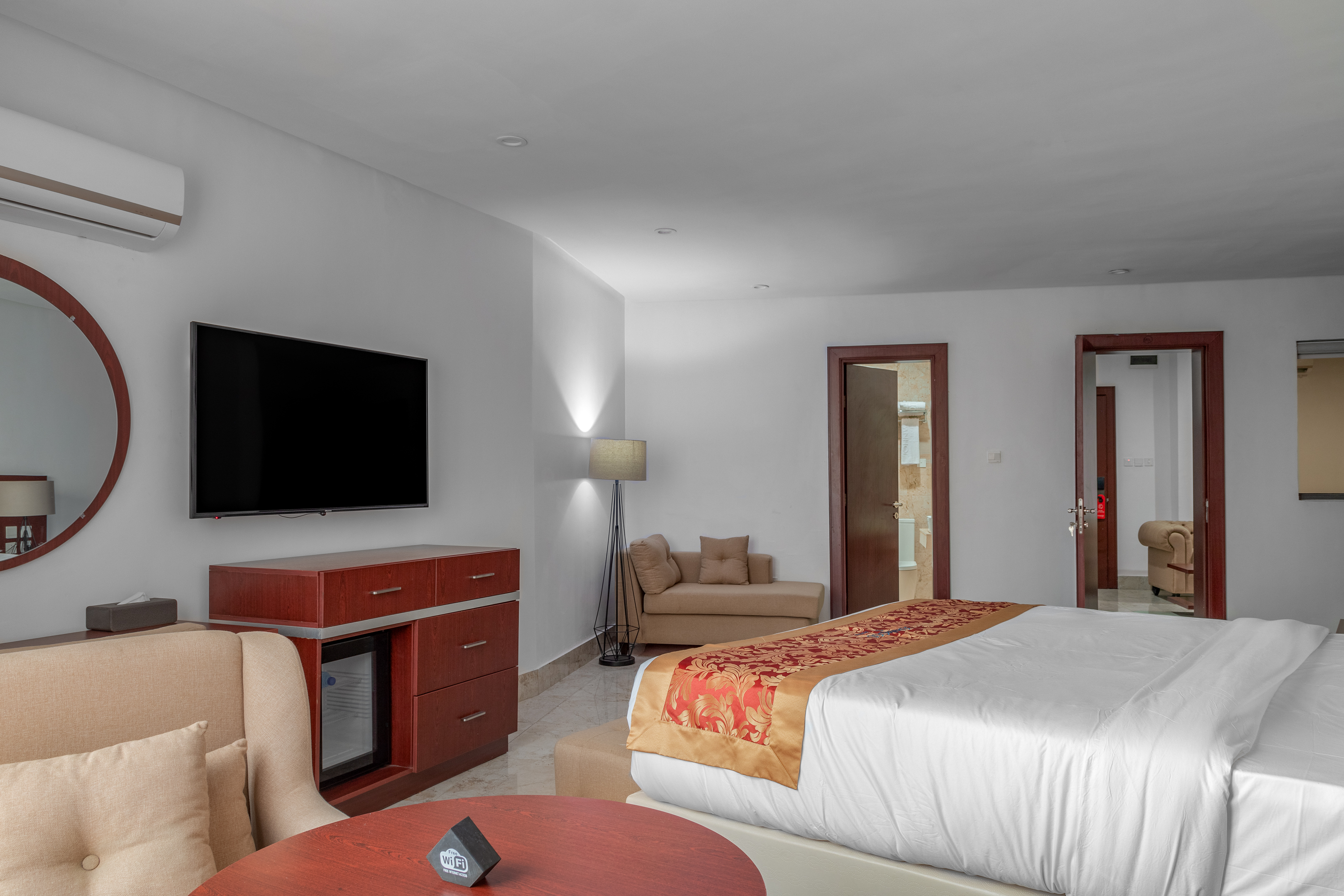 Suite Two Bedrooms One Bathroom