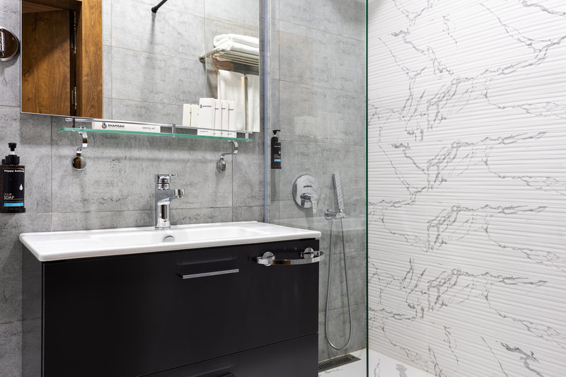 Double or Twin Standard