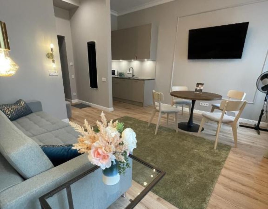 Double Deluxe with Kitchenette