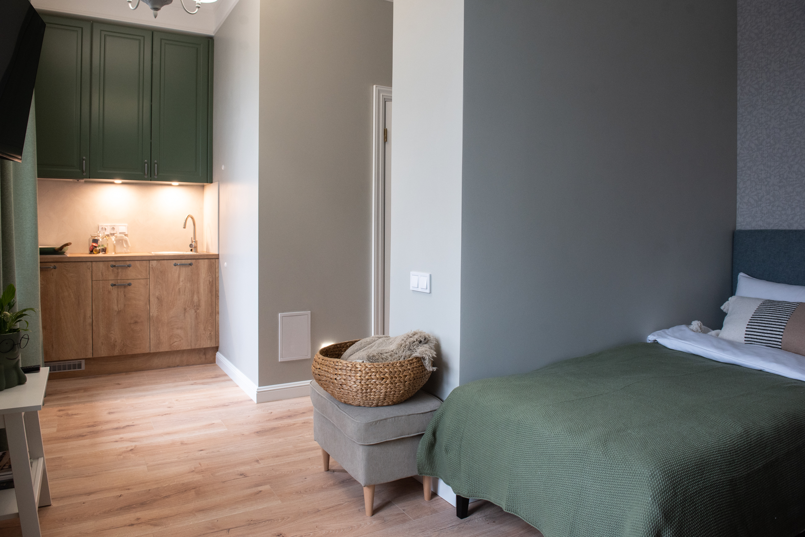 Twin One Bedroom One Bathroom