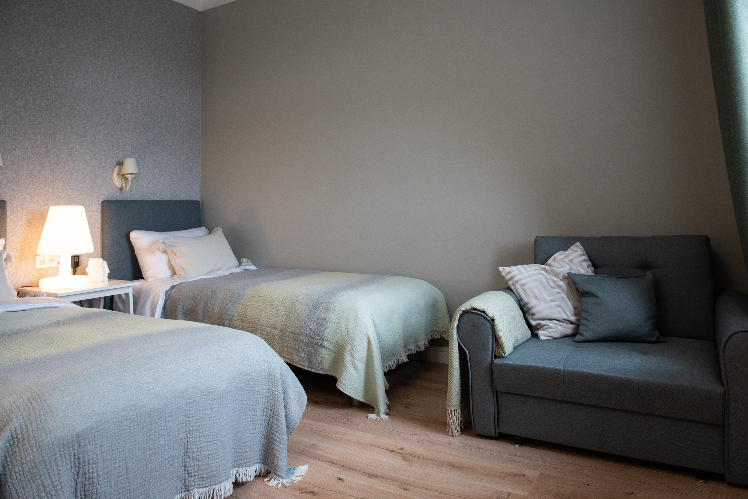 Twin One Bedroom One Bathroom