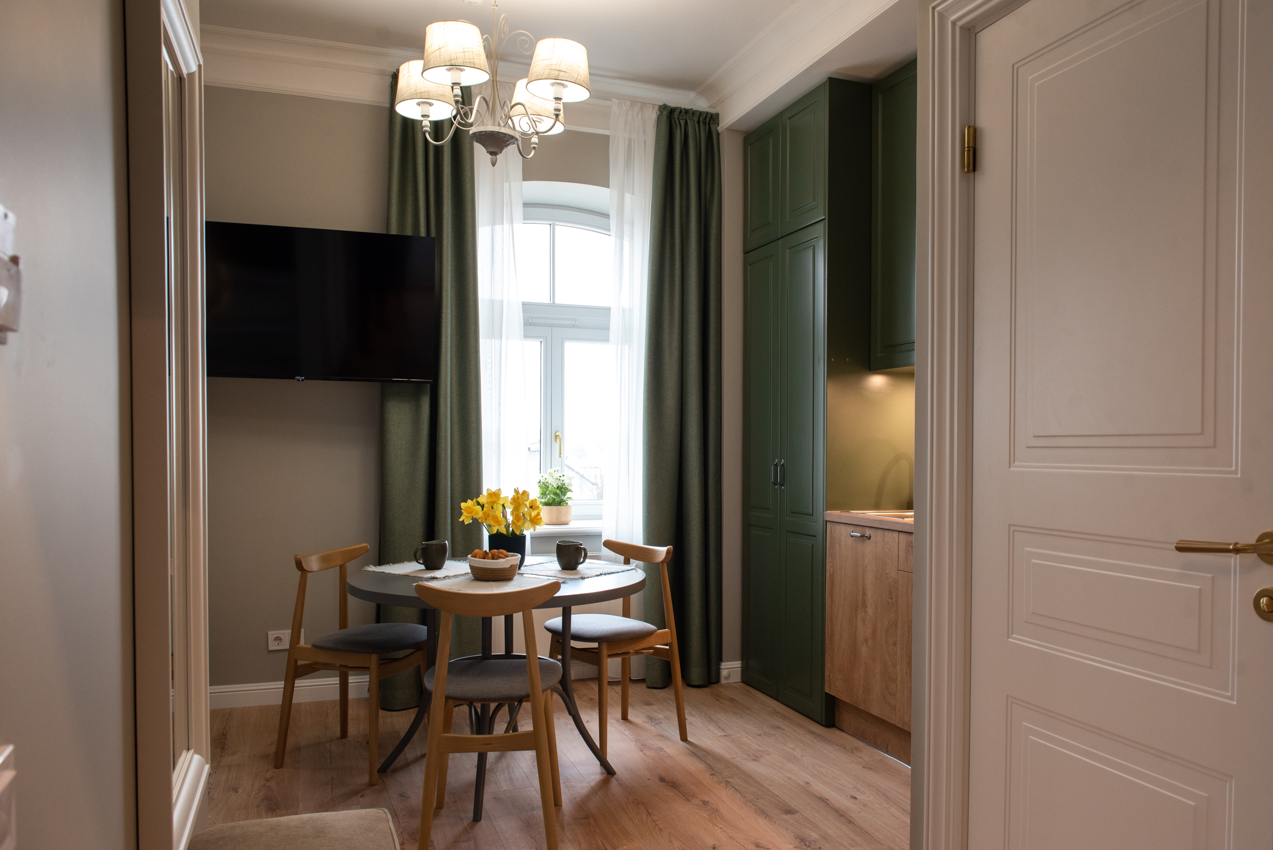 Twin One Bedroom One Bathroom