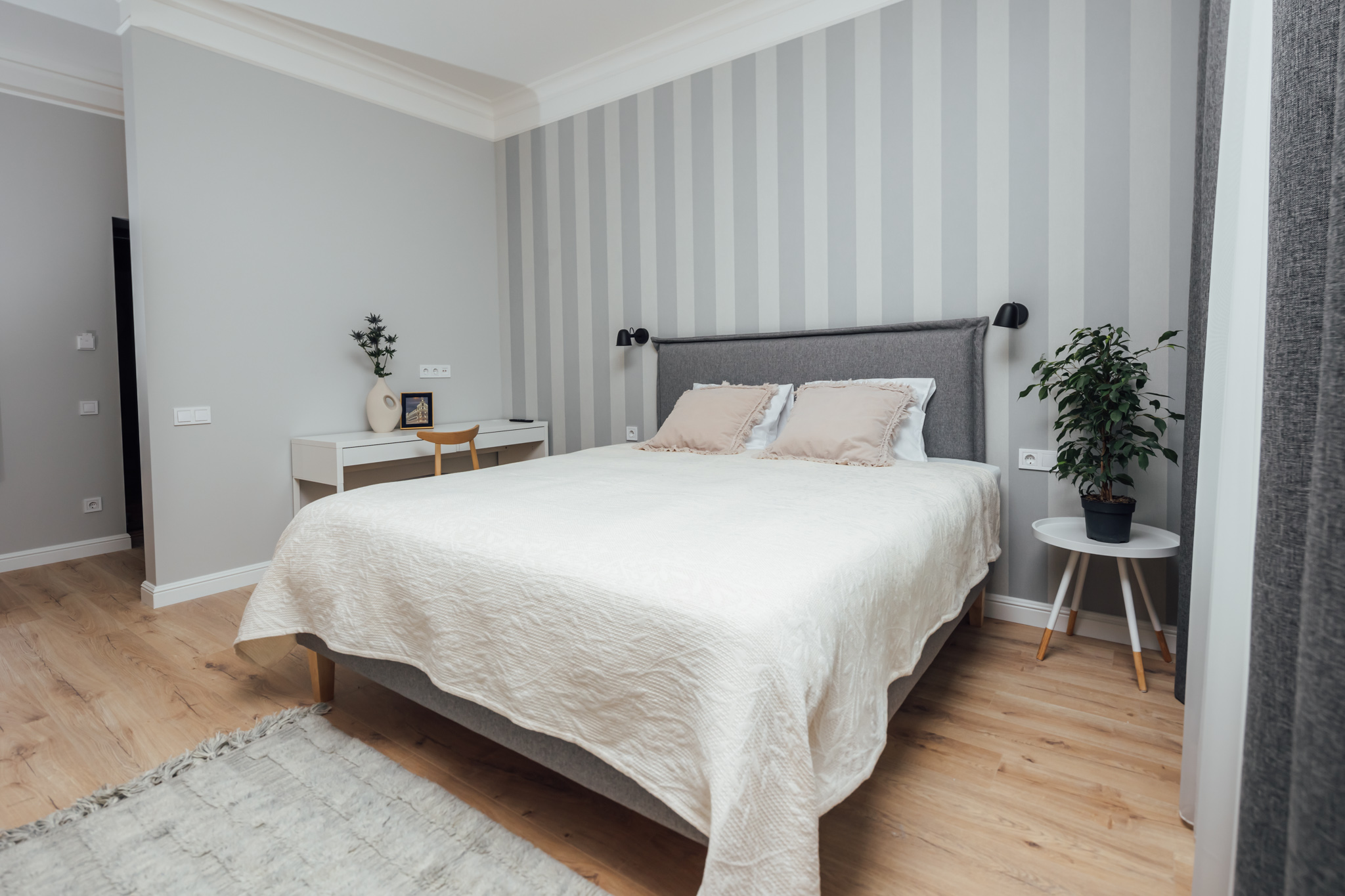 Apartment Two Bedrooms Two Bathrooms