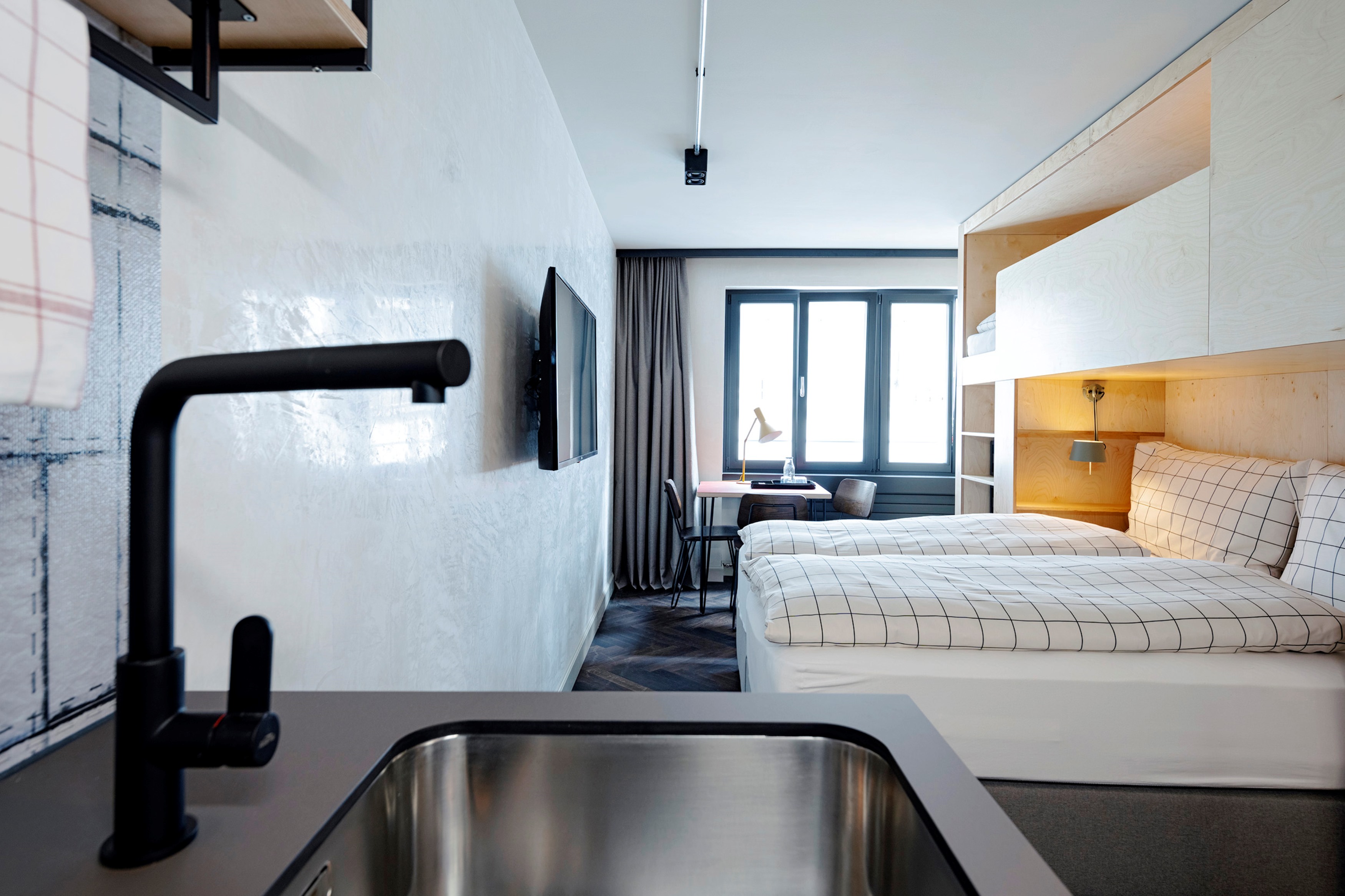 Twin with Kitchenette