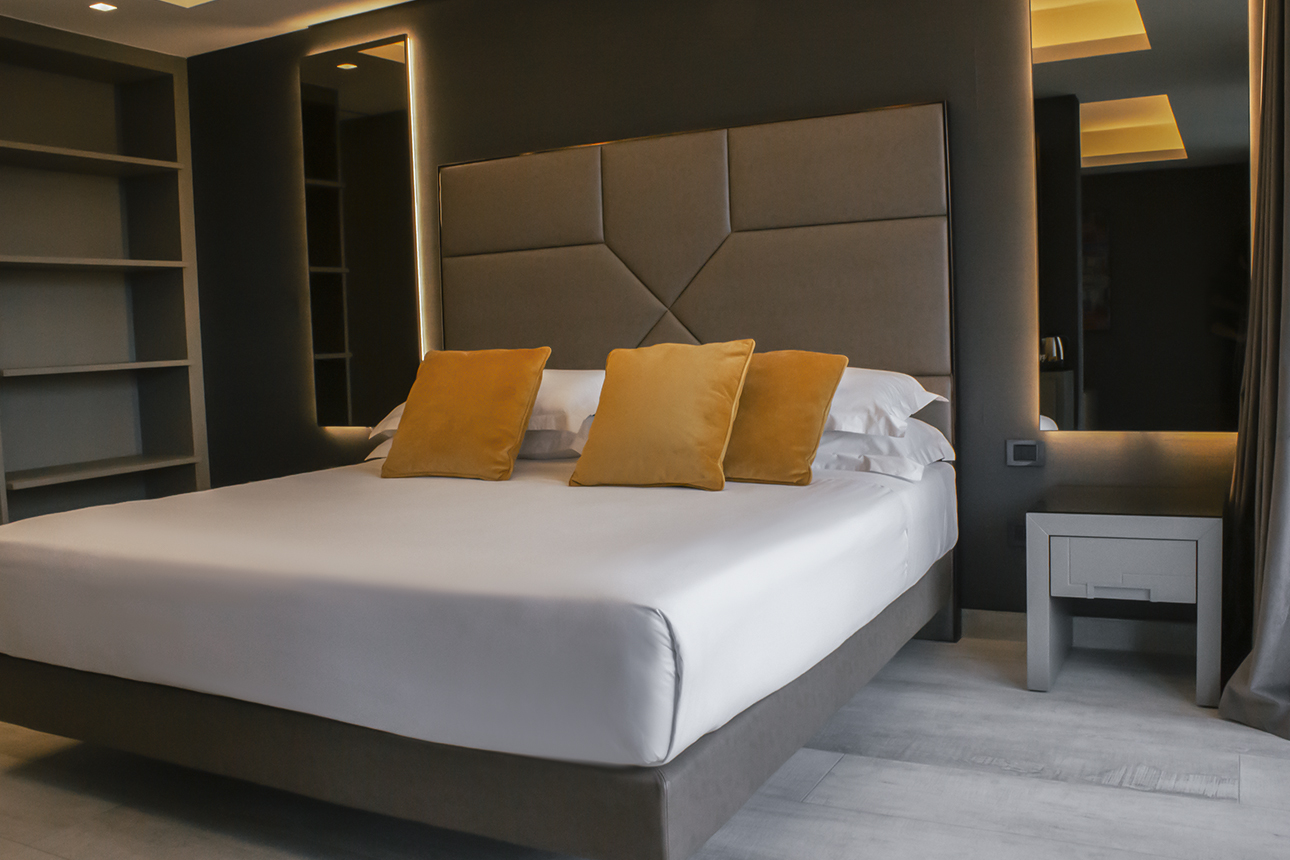 Junior Suite Side Sea View One Bedroom