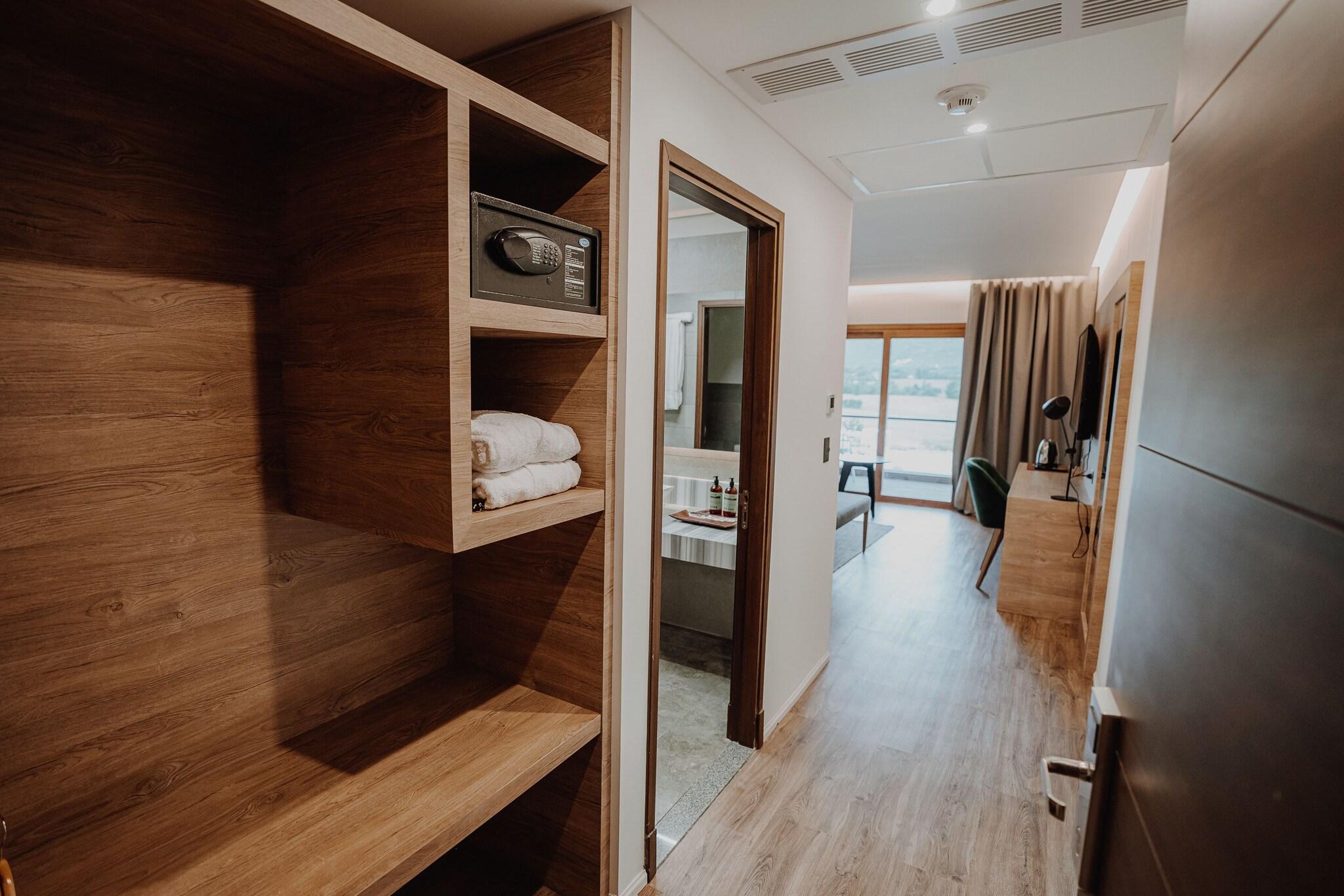 Double King Size Bed