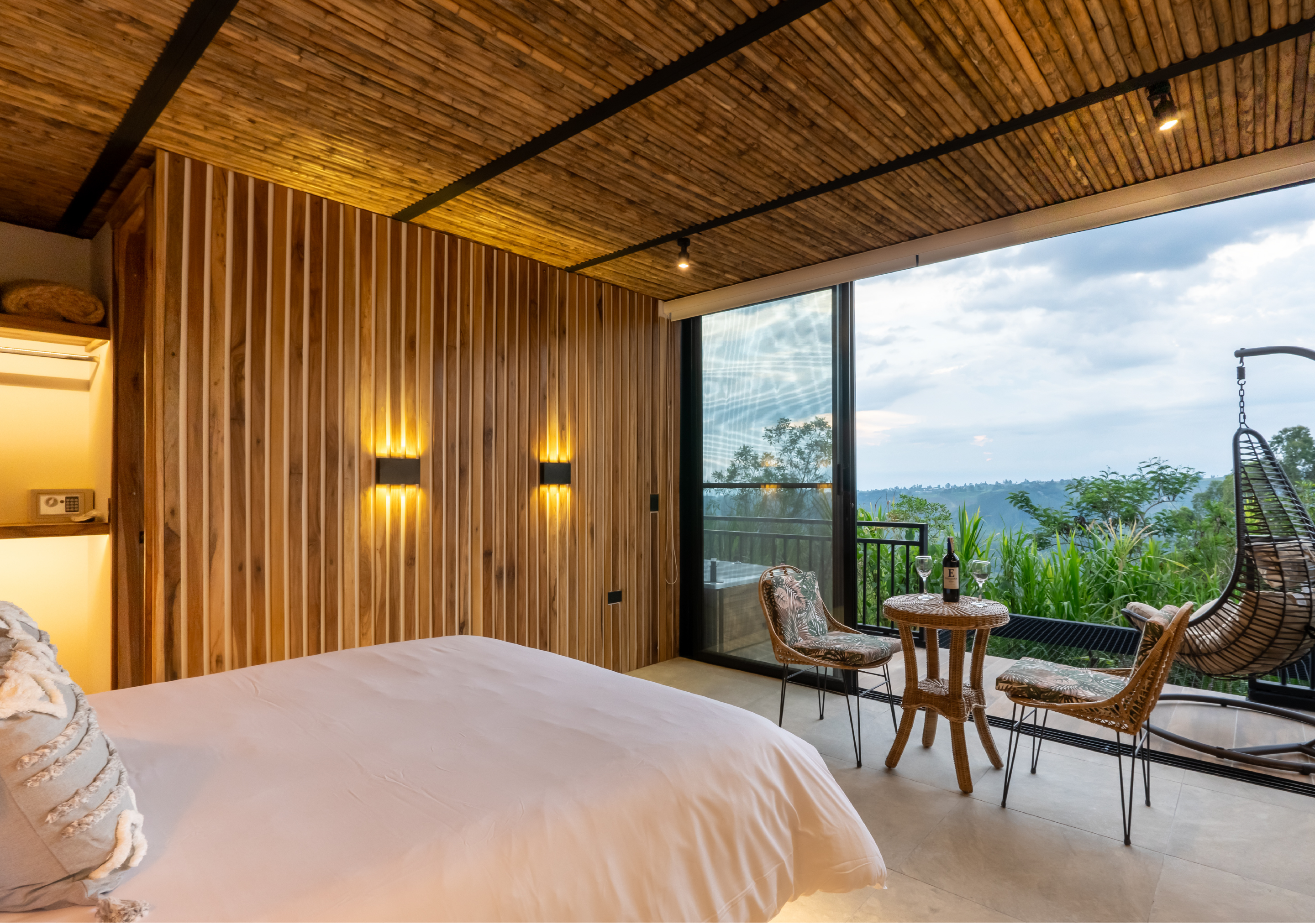 Bungalow Deluxe One Bed