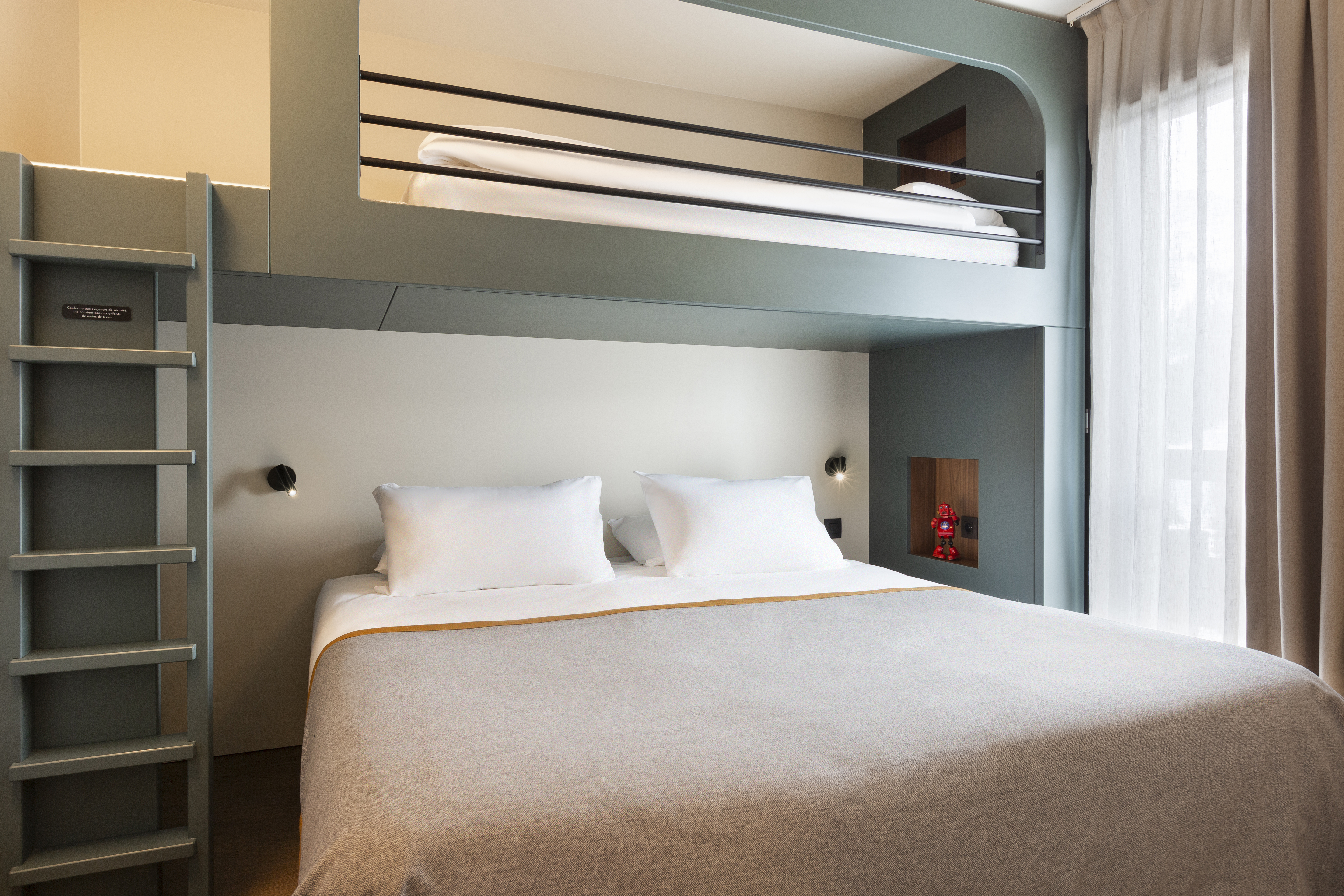 Apartment Capacity 8